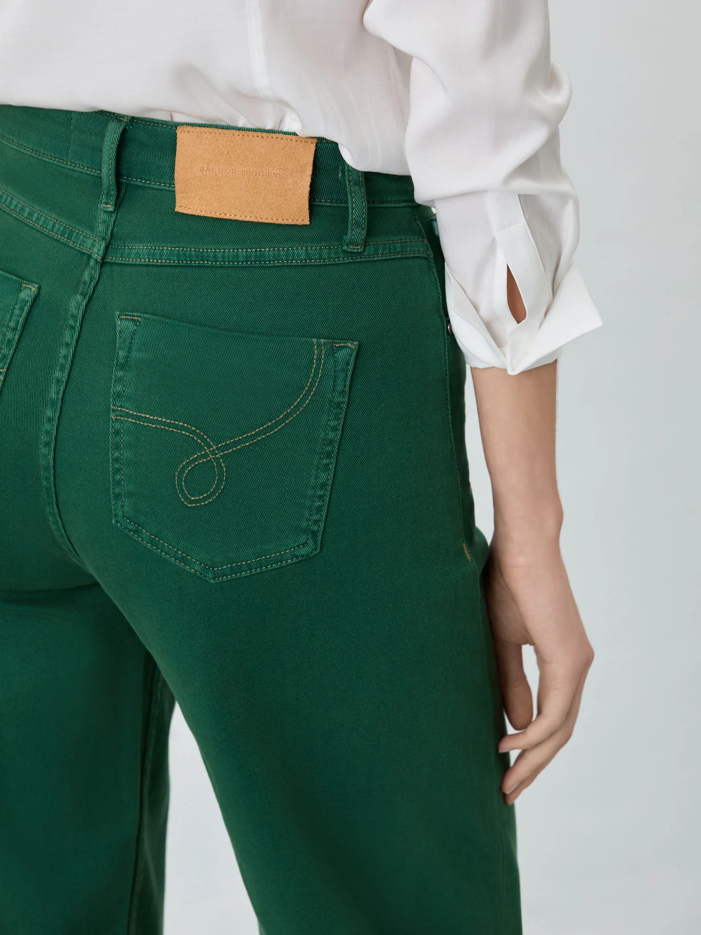Mom Jeans - Image 3