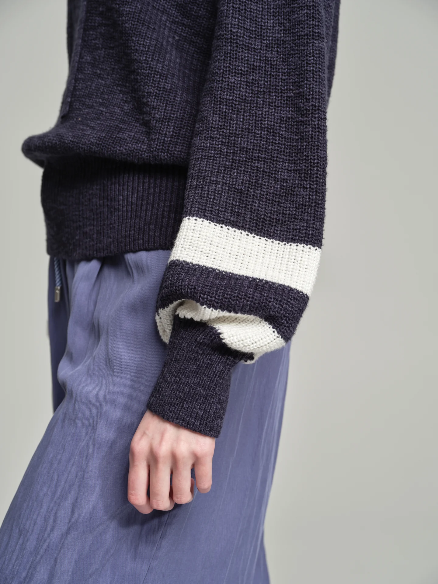 Navy sweater with tie neckline - Image 2