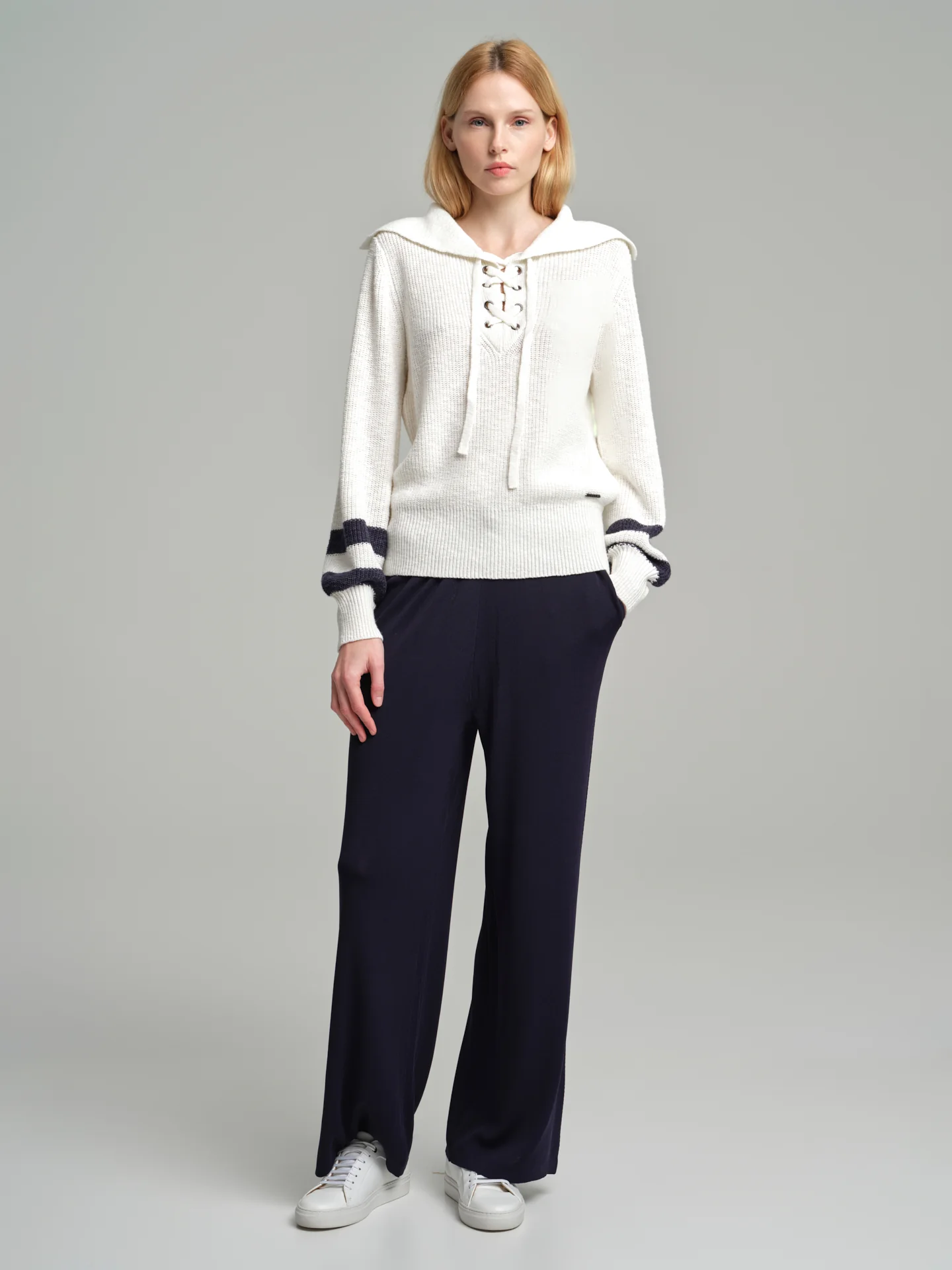 Navy sweater with tie neckline - Image 5