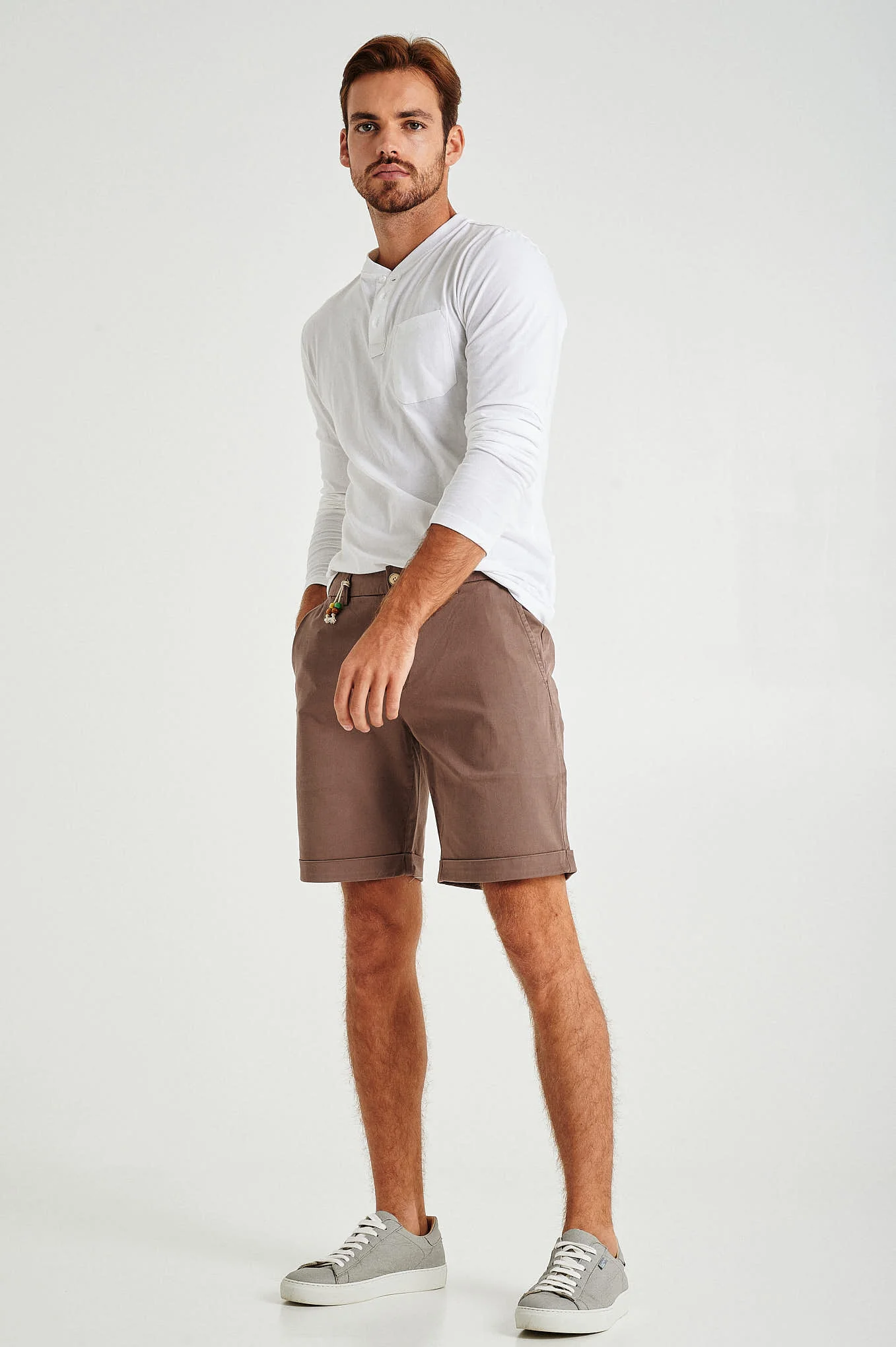 Plain basic with organic cotton bermuda shorts