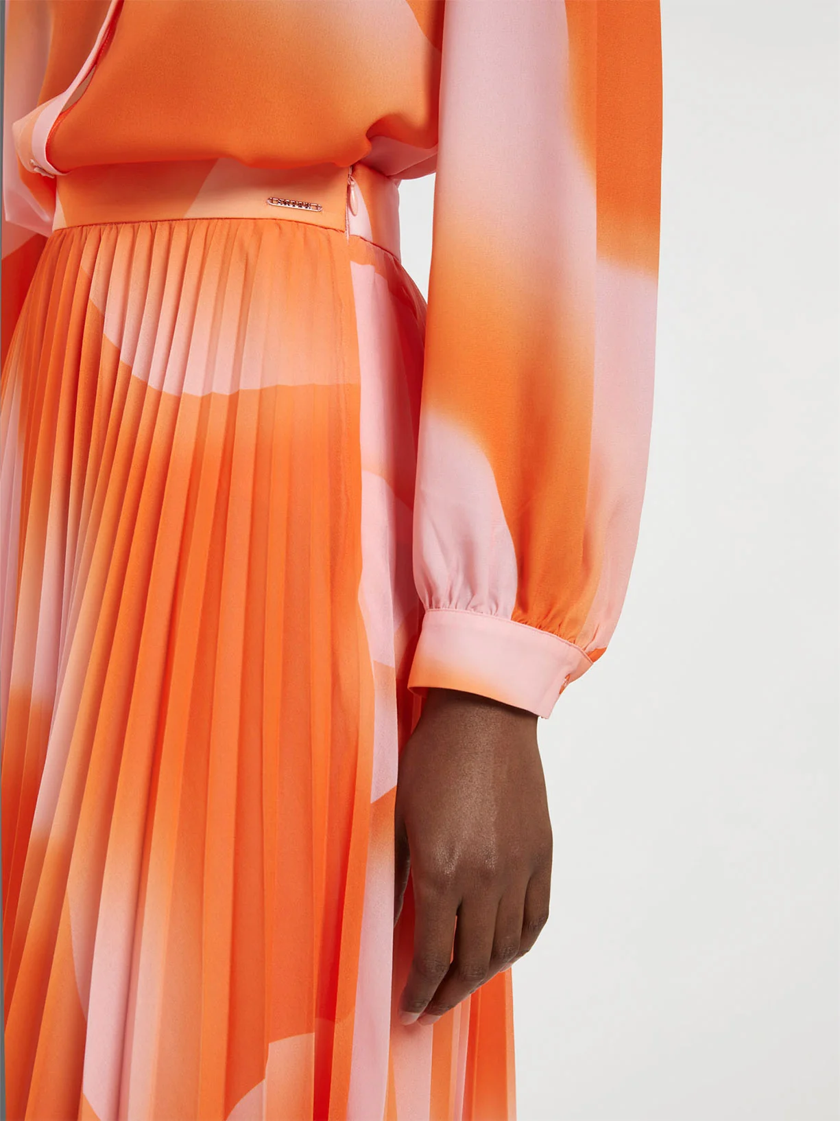 Printed Pleated Skirt - Image 6