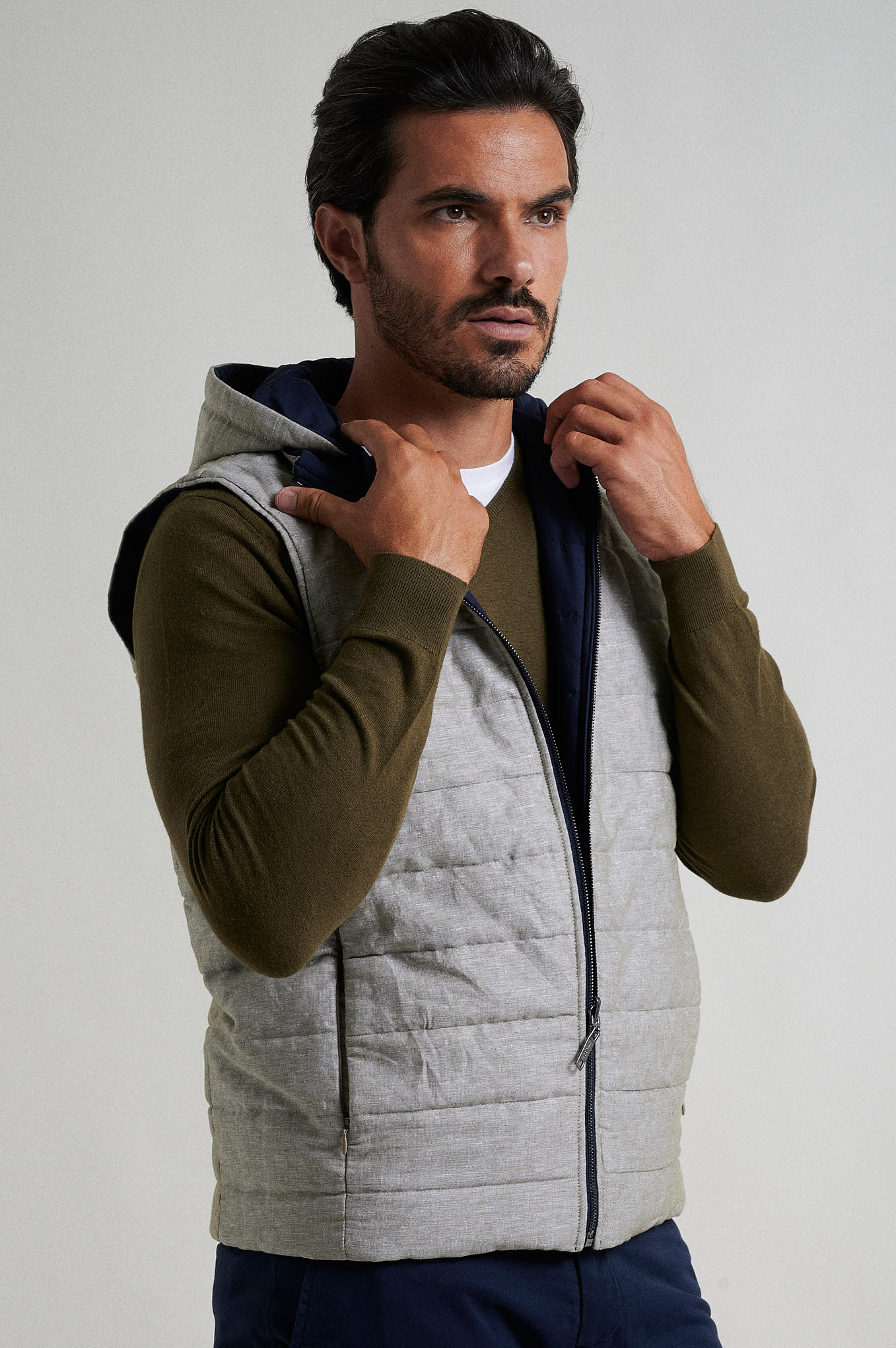 Quilted down vest in recycled polyester Respekt line - Image 4