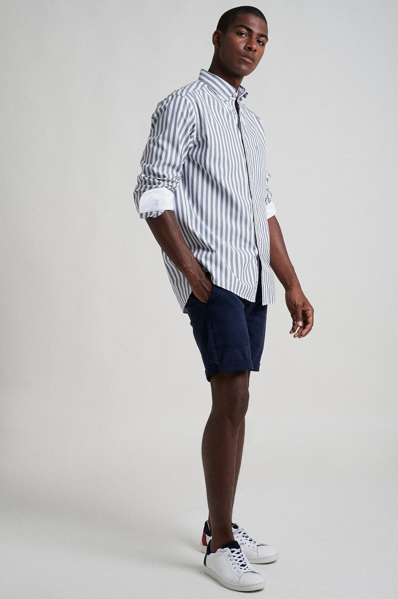 Regular fit 100% organic cotton shirt