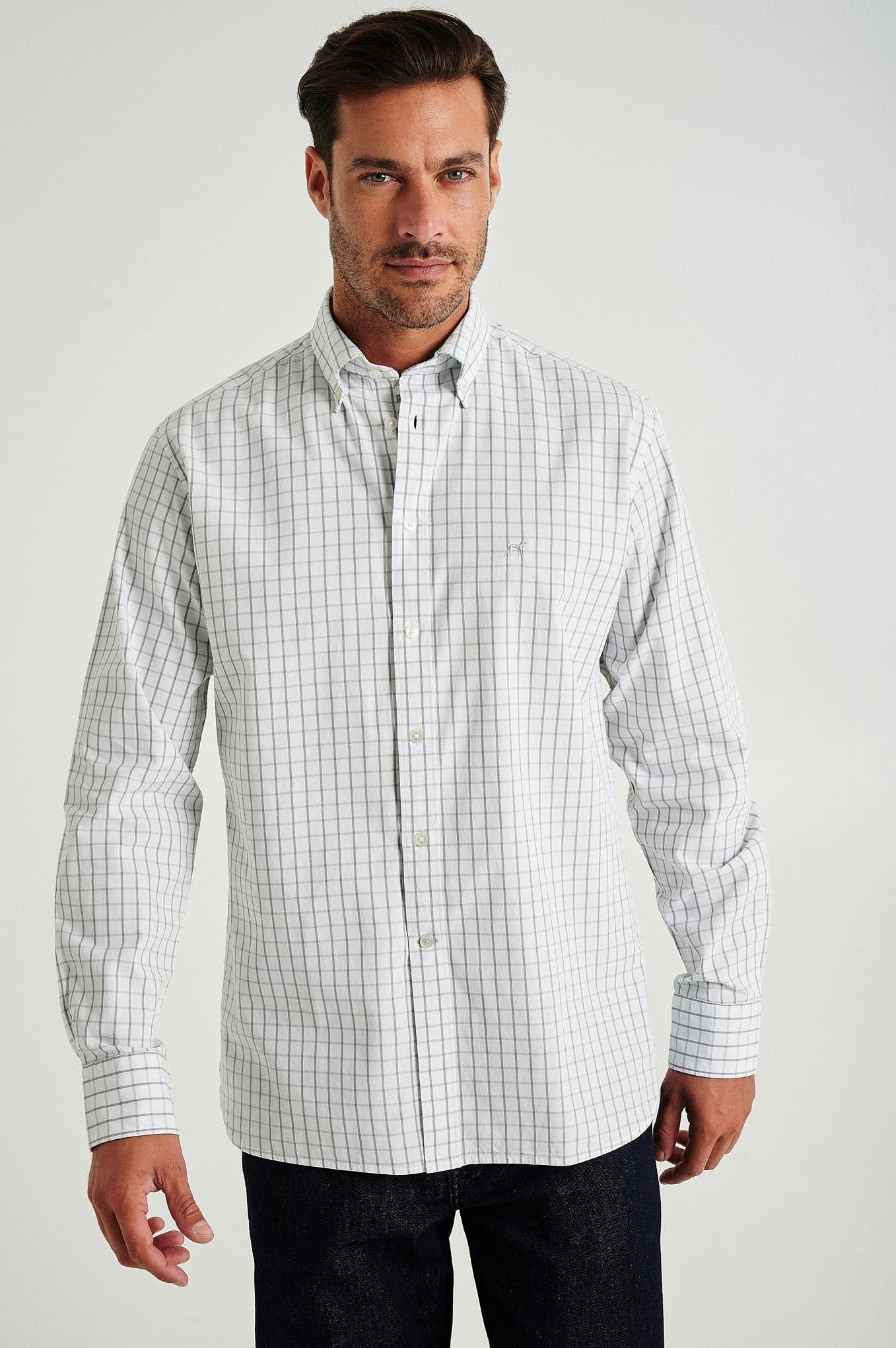 Regular fit 100% organic cotton shirt