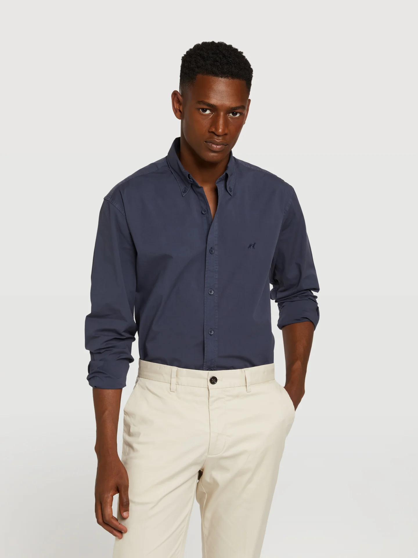 Regular fit comfort poplin garment dye shirt - Image 11