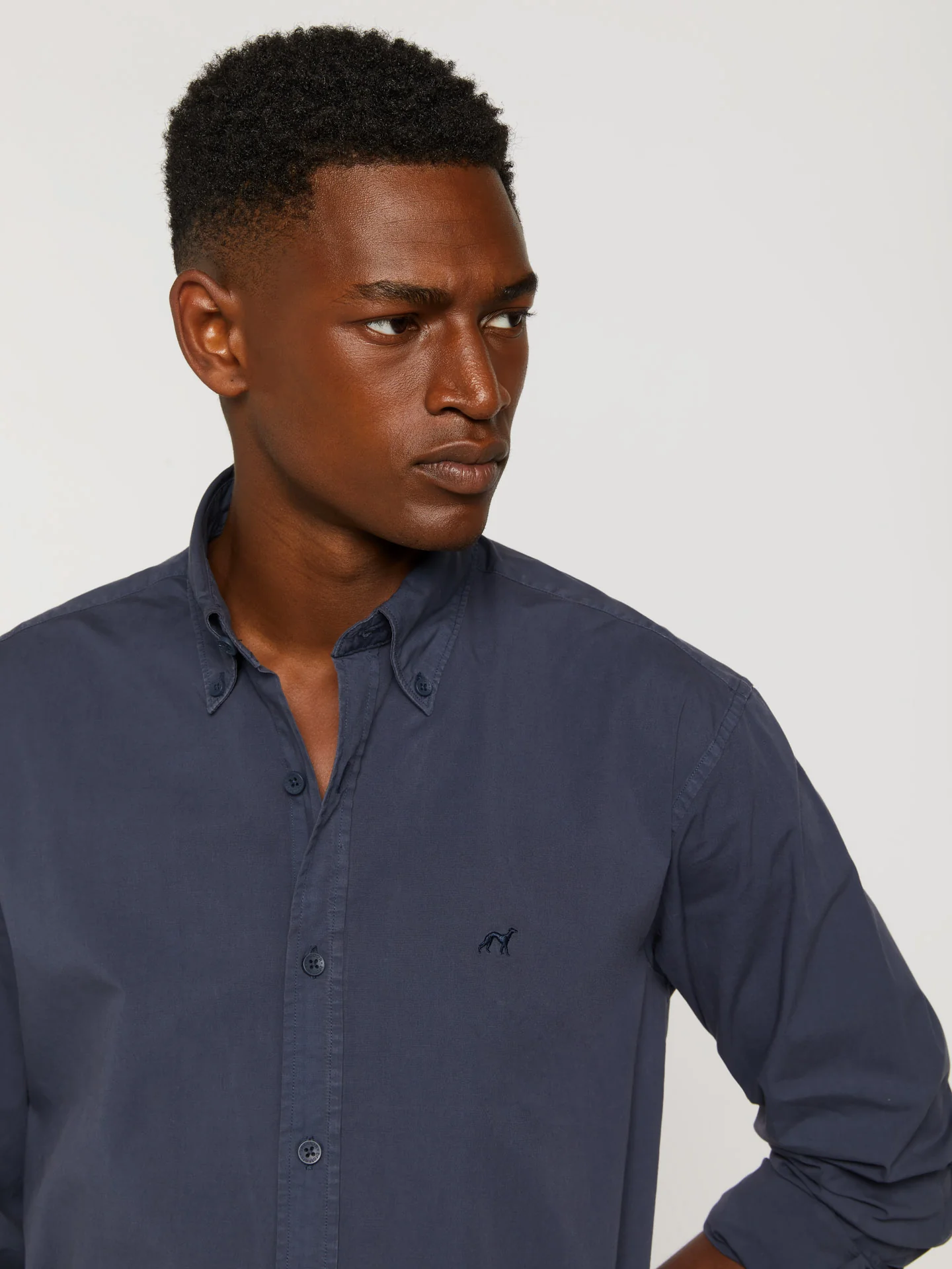 Regular fit comfort poplin garment dye shirt - Image 12
