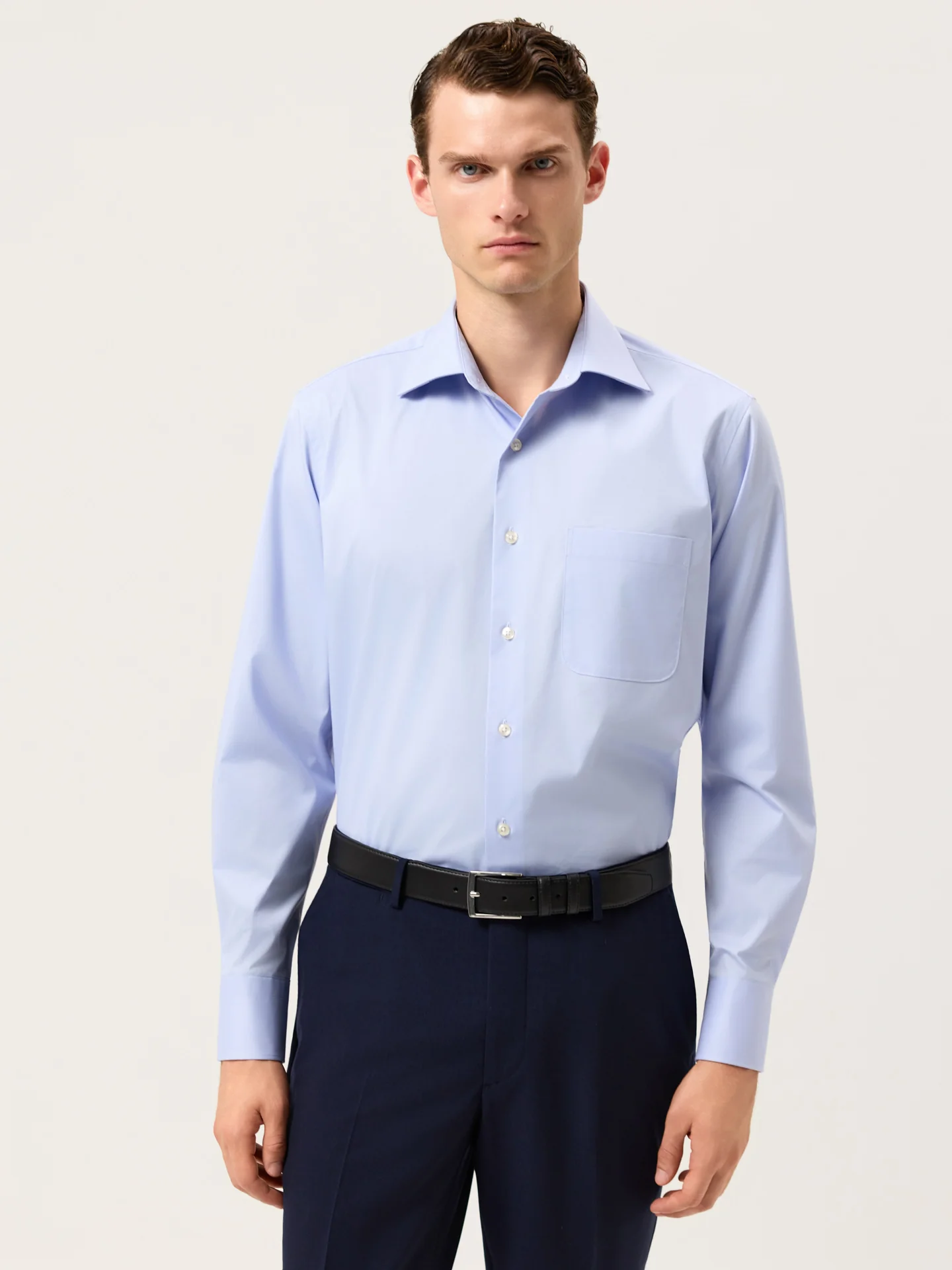 Regular Fit Cotton Stretch Travel Shirt With Oxford Collar and Chest Pocket. - Image 6