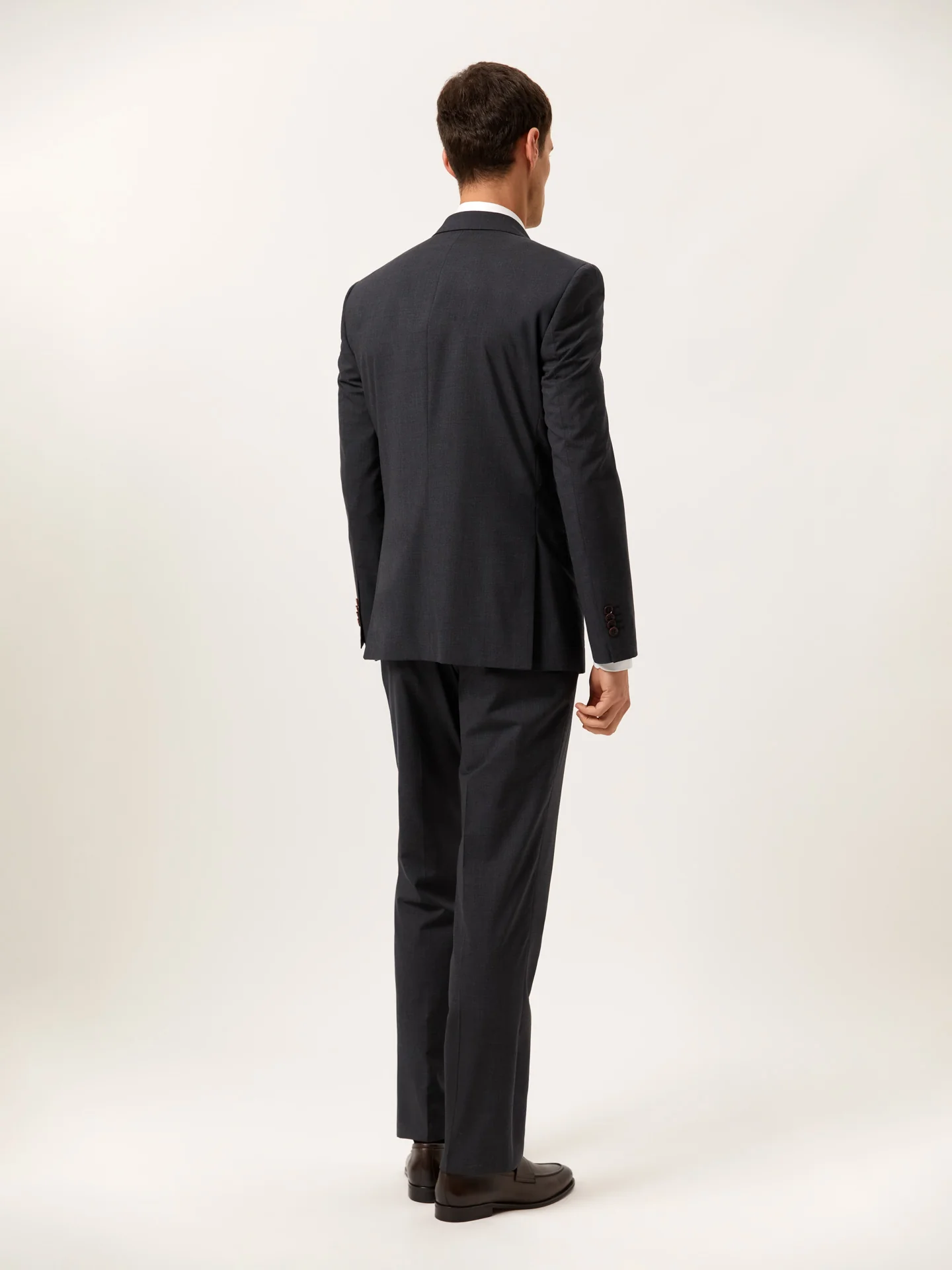 Regular Fit Formal Suit in 100% Wool - Image 2