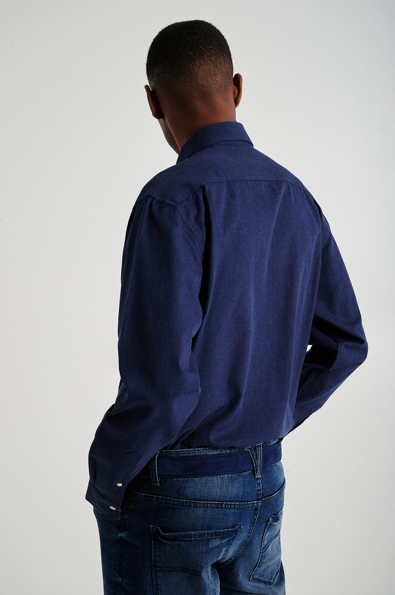Regular fit plain twill shirt - Image 6