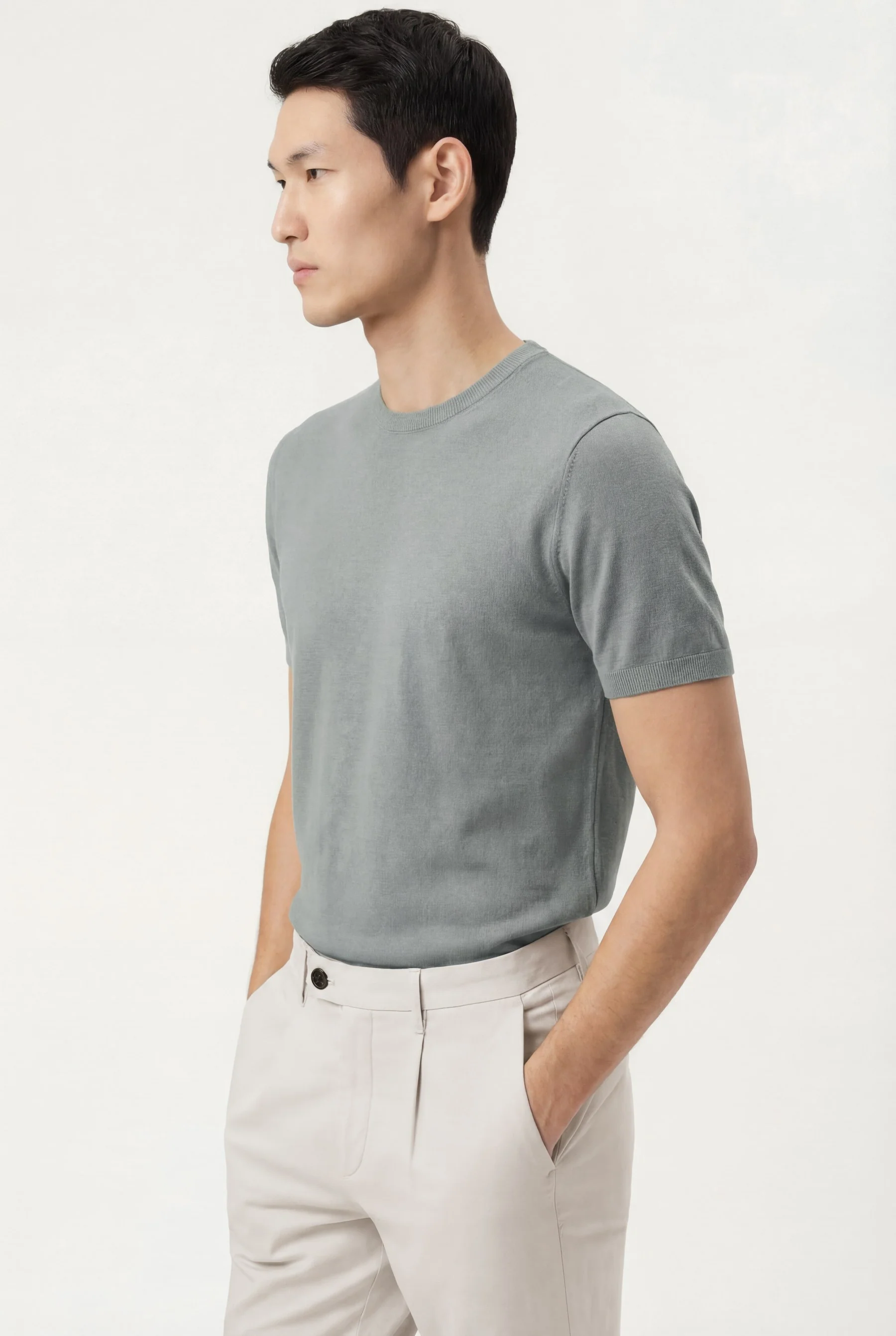 Short Sleeve Crew Neck Sweater In Cotton And Silk Blend - Image 5