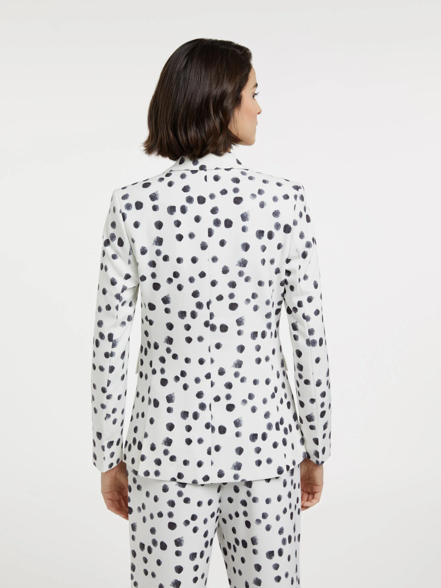 Single-Breasted Suit Blazer - Image 2