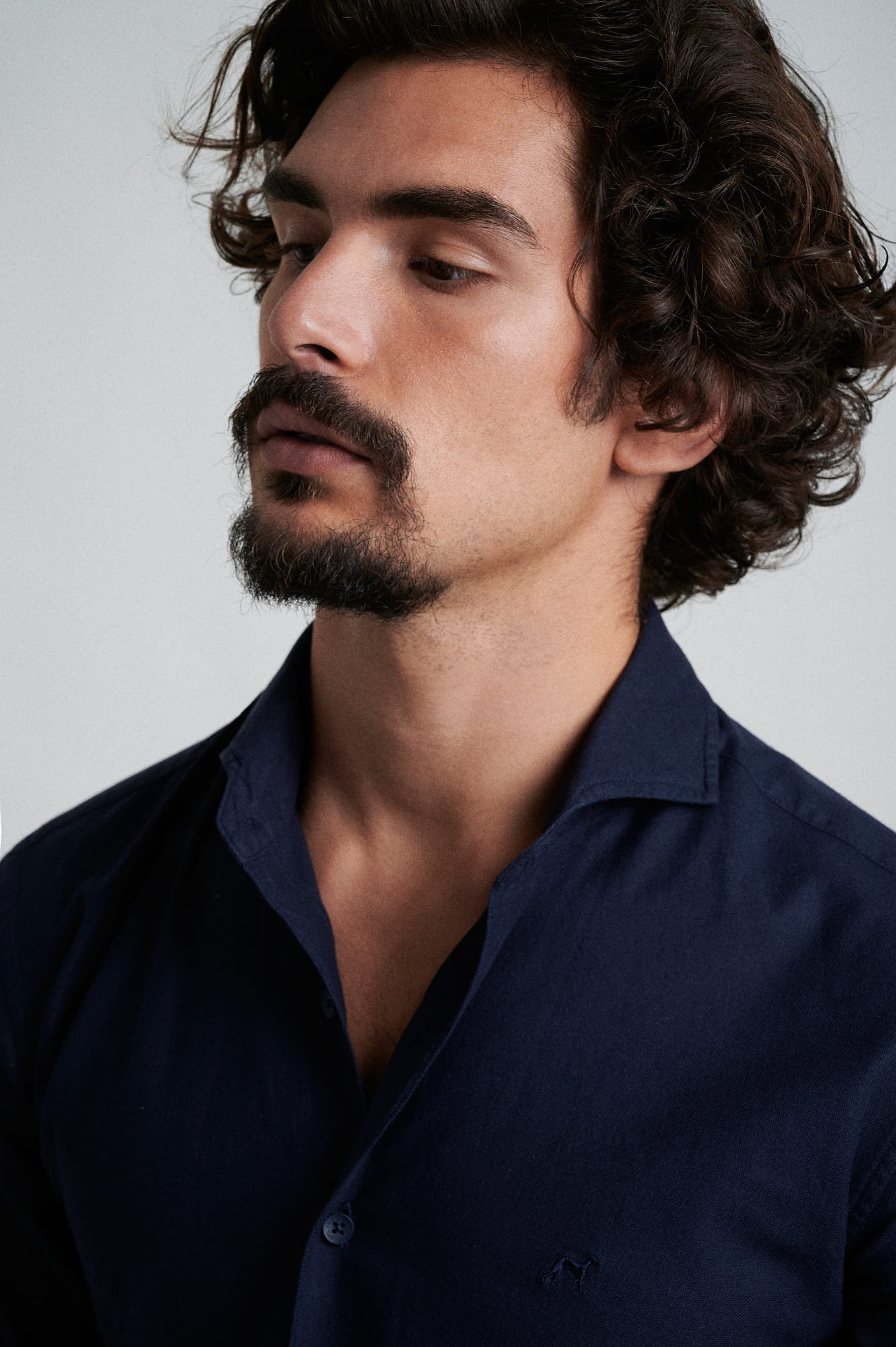 Slim fit 100% cotton jaquard garment dye shirt - Image 17