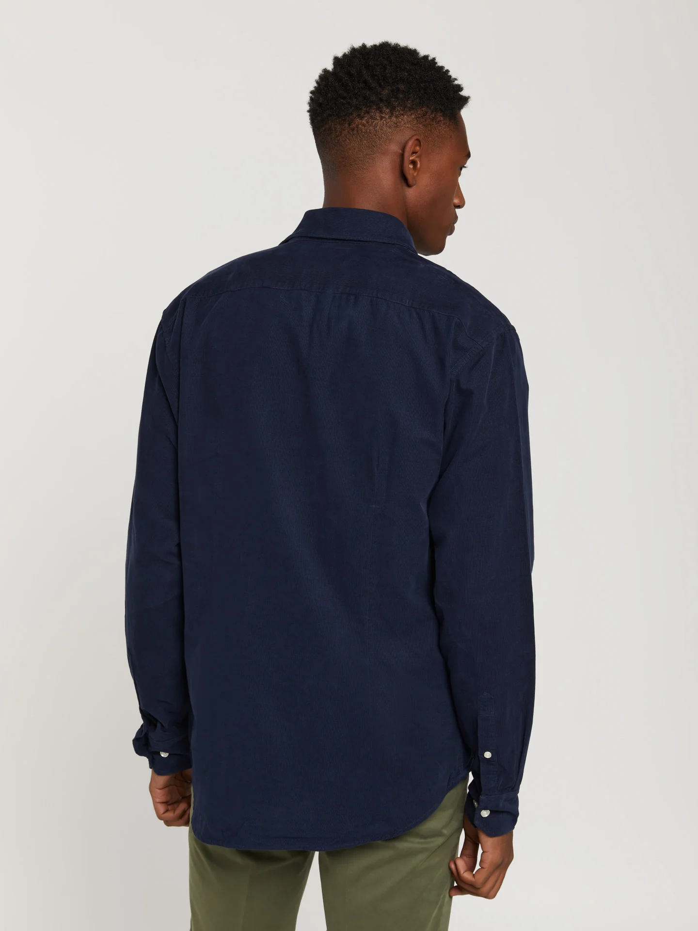 Slim fit baby-corduroy garment dye shirt - Image 6