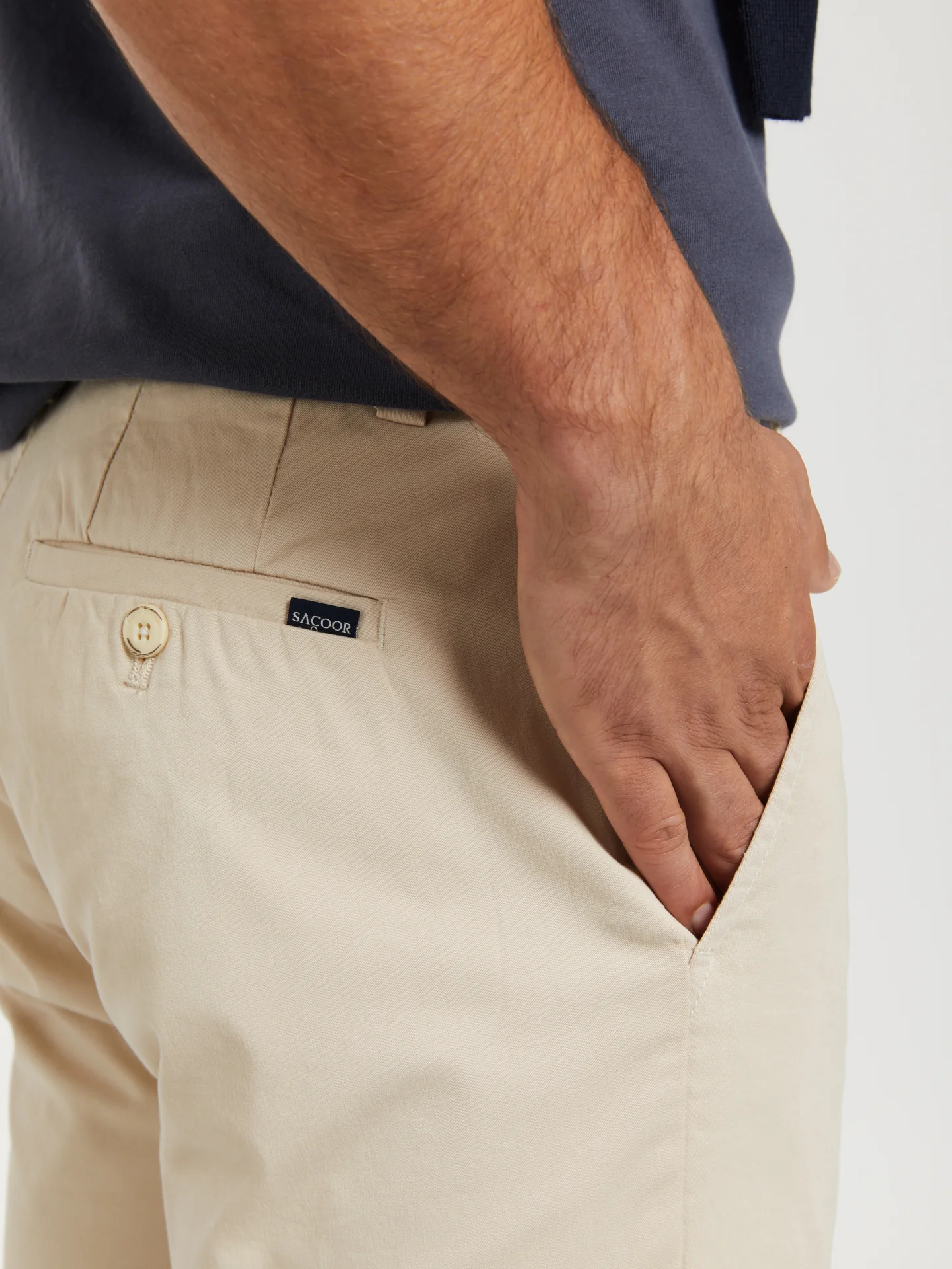 Slim fit basic bermuda shorts - Image 6