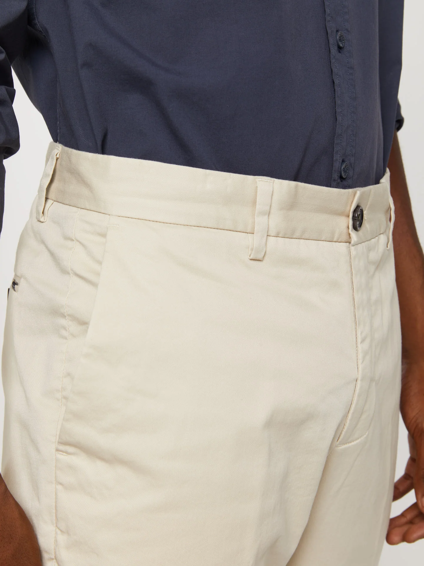 Slim fit basic chino trousers - Image 13
