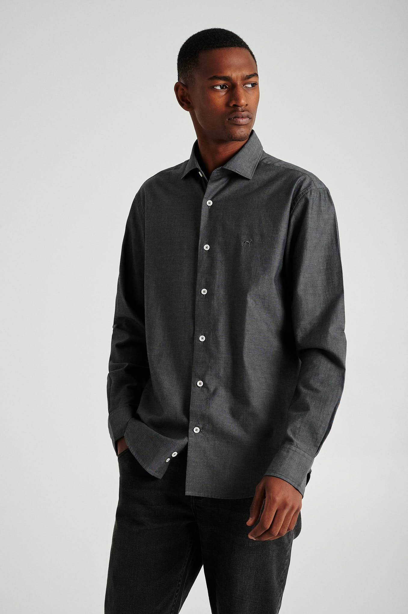 Slim fit chambray shirt - Image 9