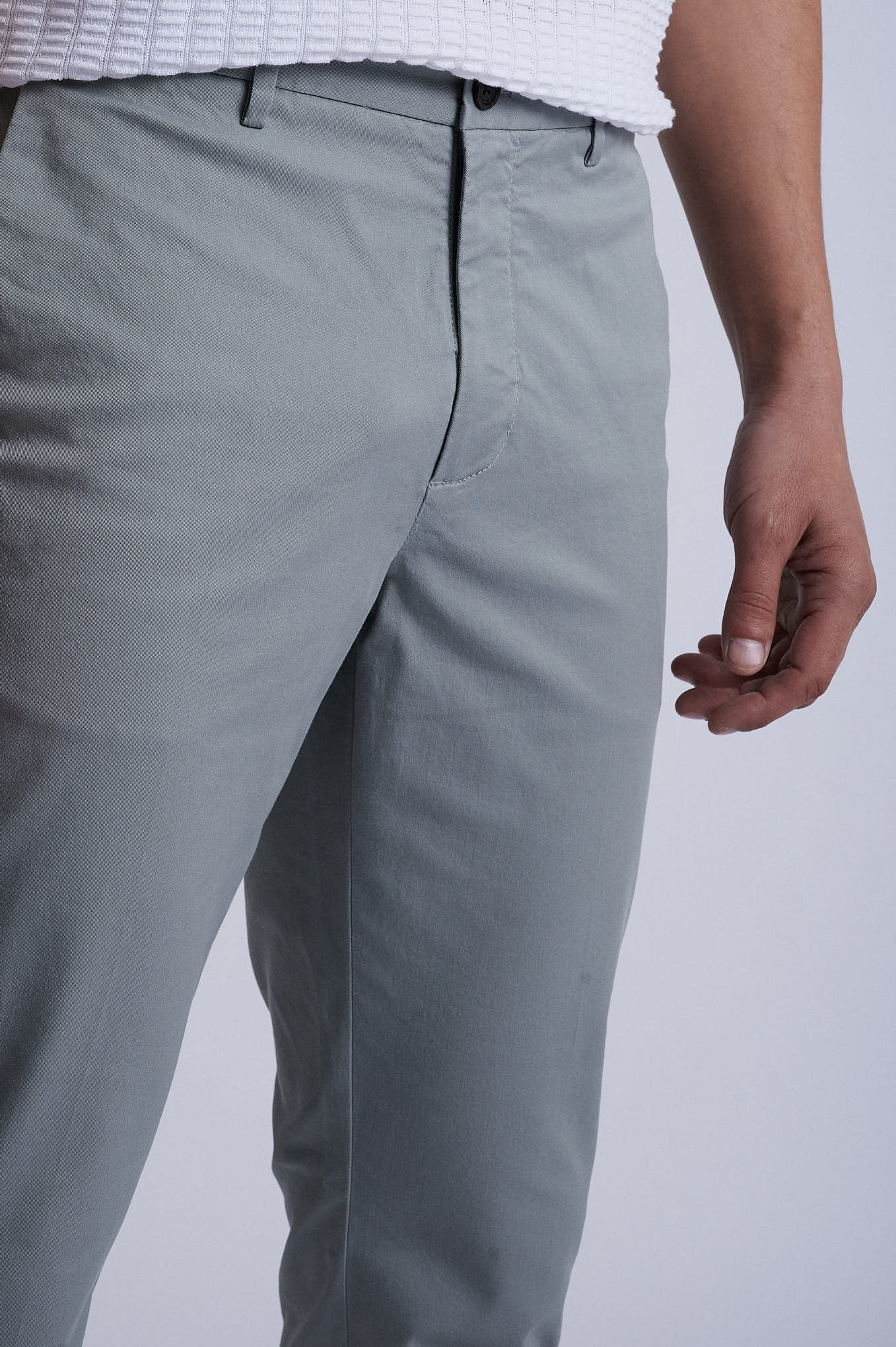 Slim fit chino in Cotton Elastane - Image 31