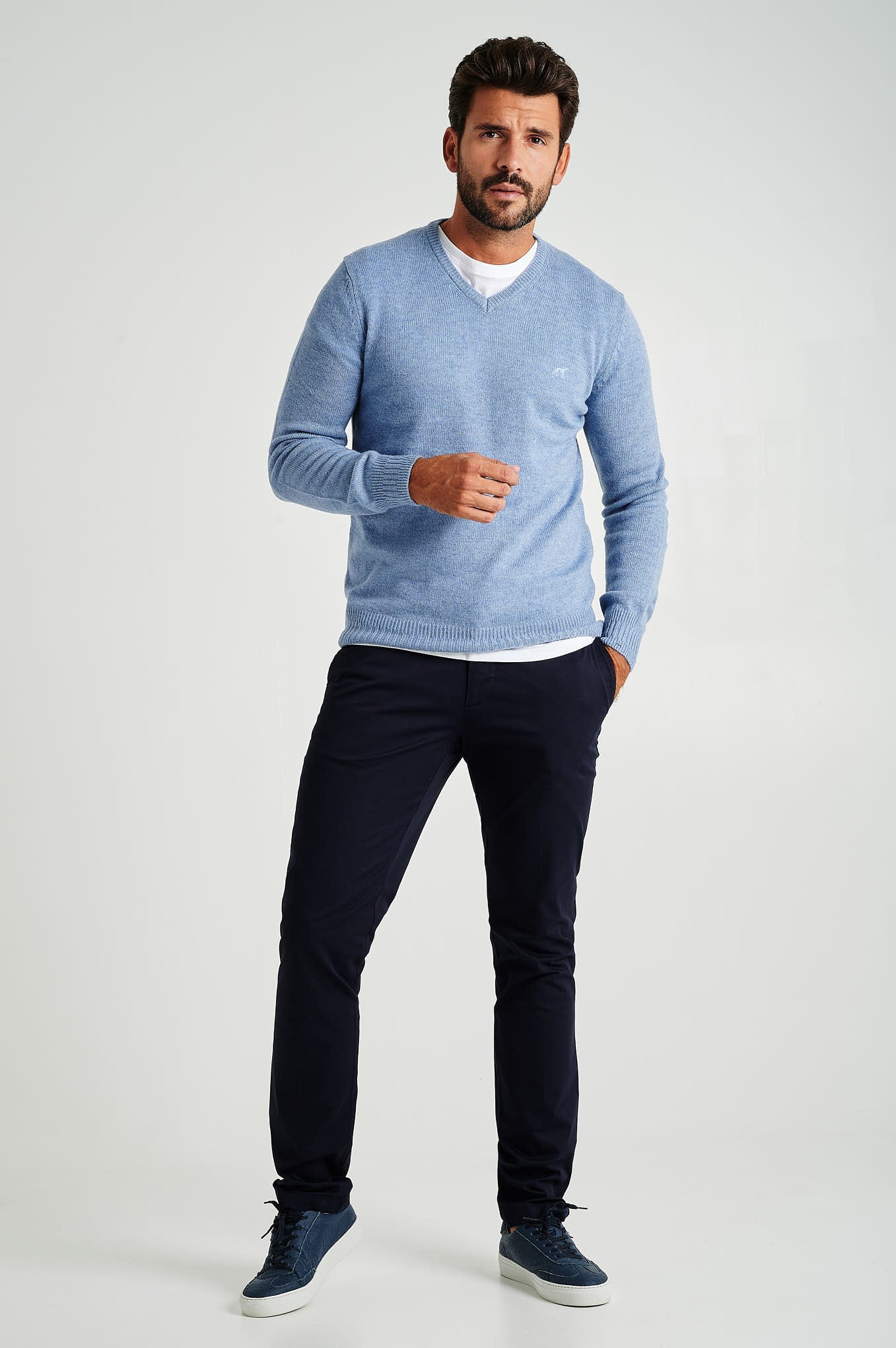 Slim fit comfort stretch basic chino - Image 18