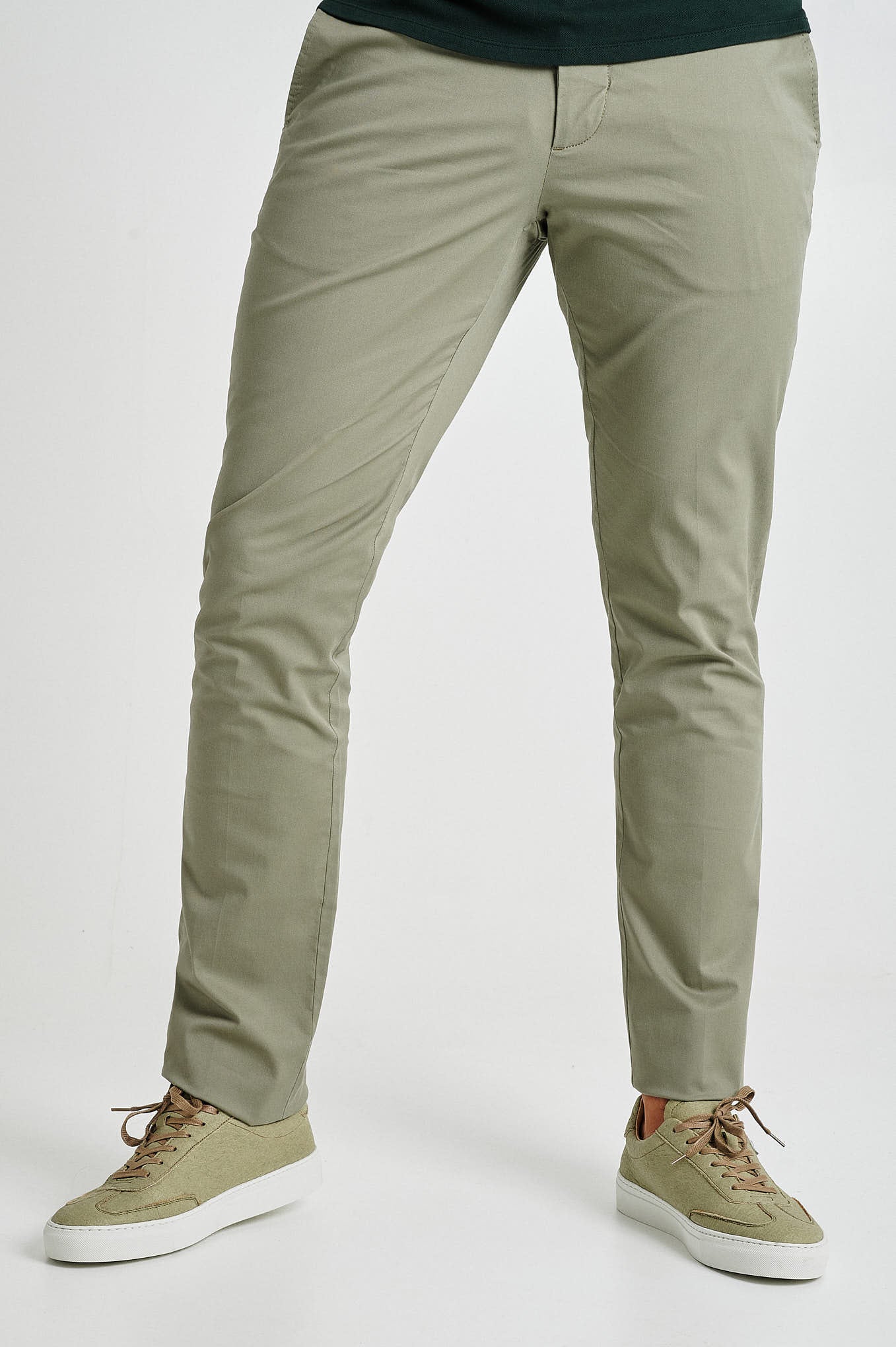 Slim fit comfort stretch basic chino - Image 38