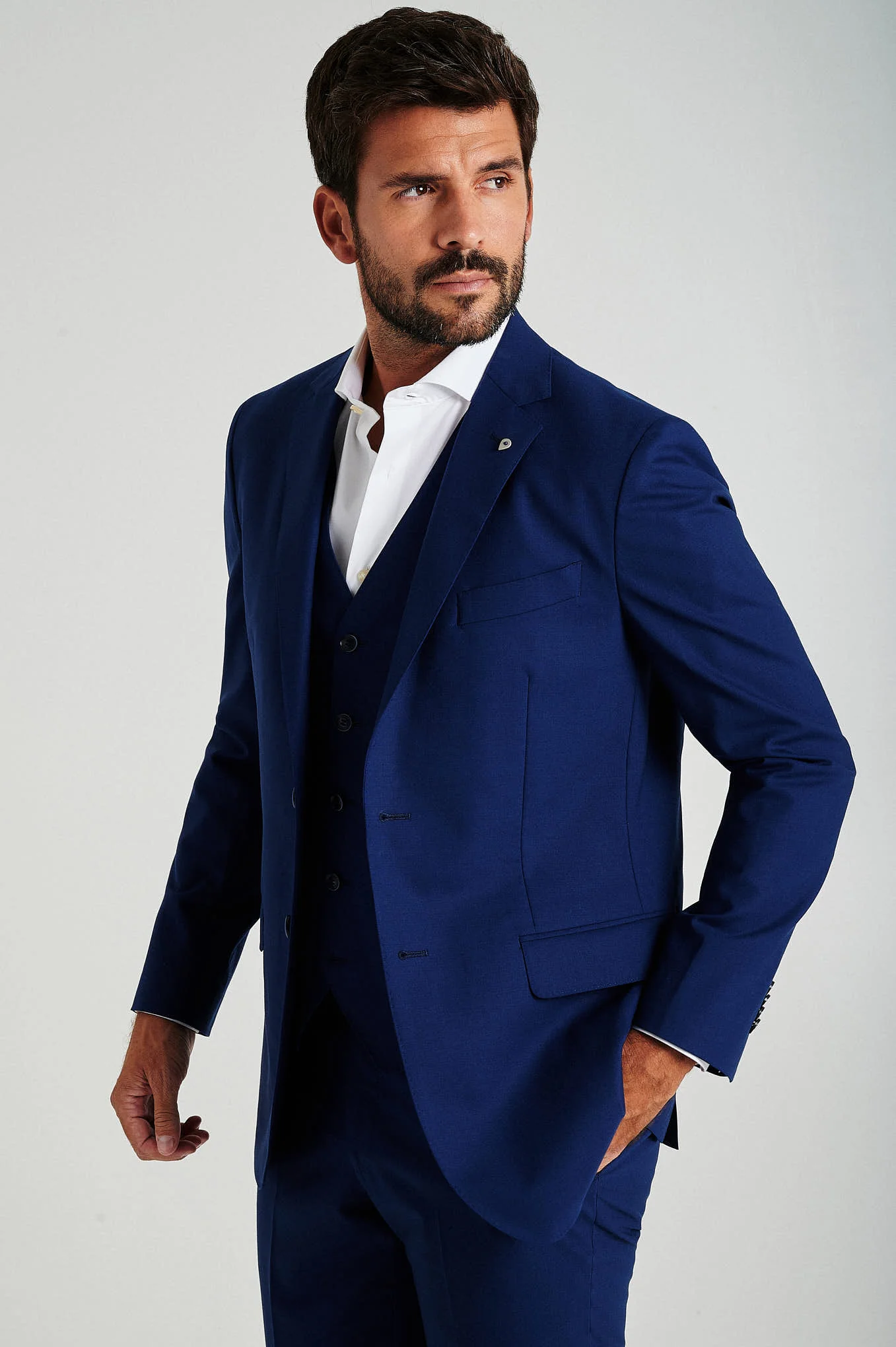 Slim fit comfort wool elastane 3 pieces suit half canvas construction - Image 4