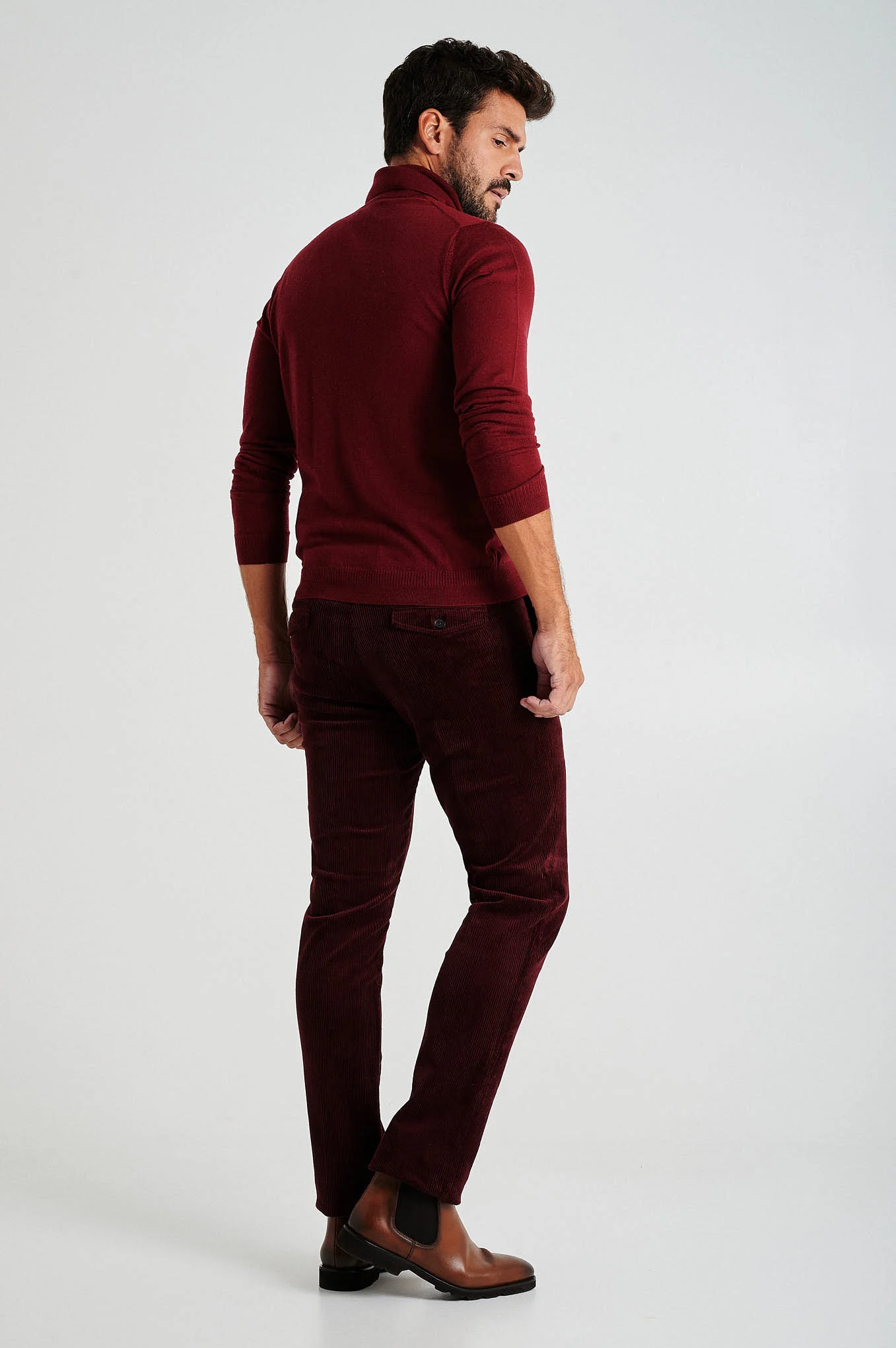 Slim fit corduroy chino - Image 4