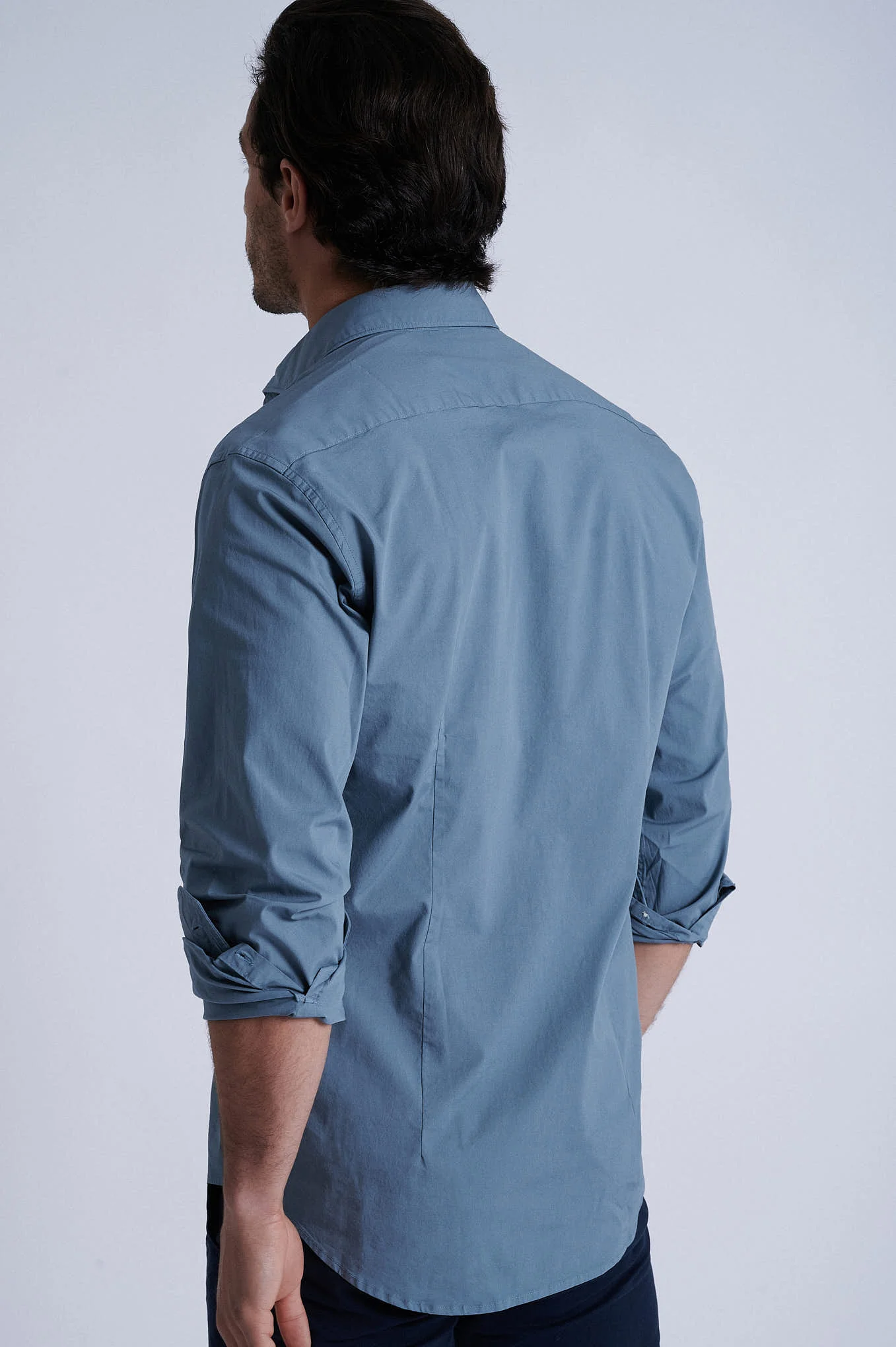Slim fit cotton elastane comfort poplin shirt in garment dye - Image 4