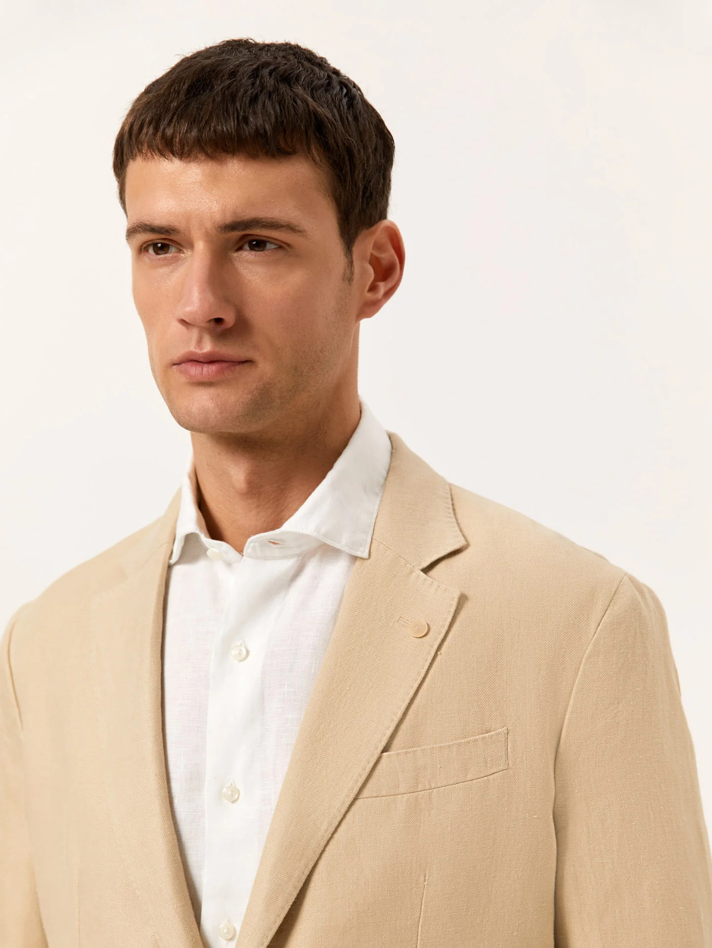 Slim Fit Formal Suit in 100% Linen - Image 3