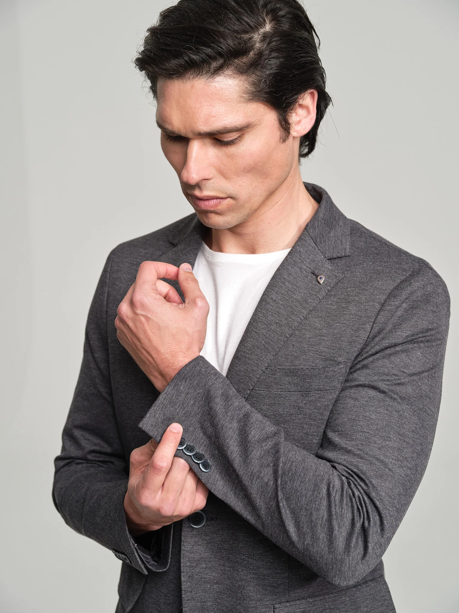 Slim fit K-Easy Travel motion suit - Image 4