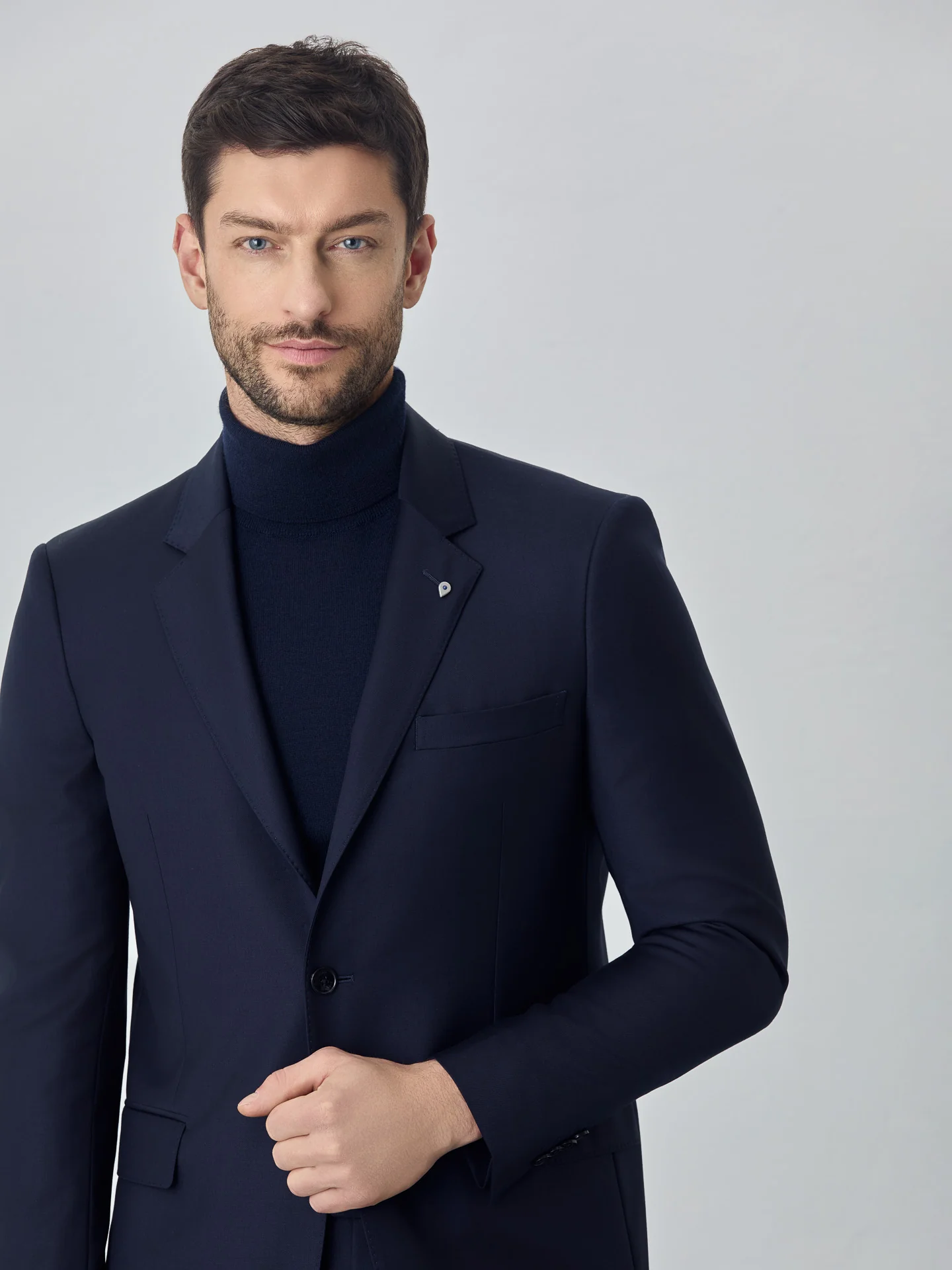 Slim Fit K-Moving Italian Fabric Suit - Image 4
