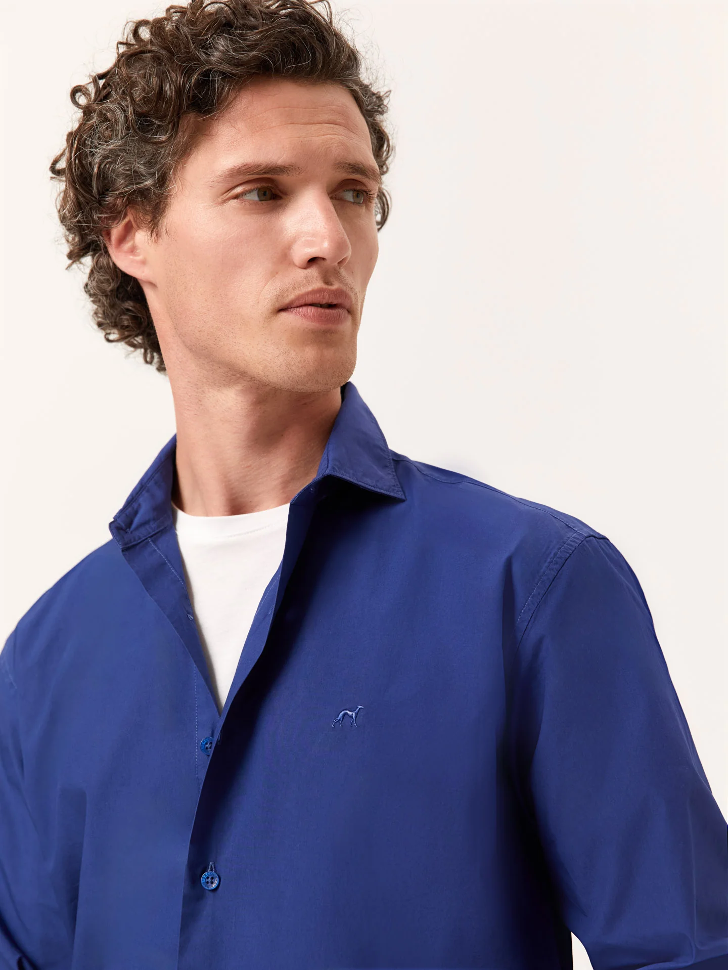 Slim Fit Overdye Poplin Shirt with Open Collar - Image 43
