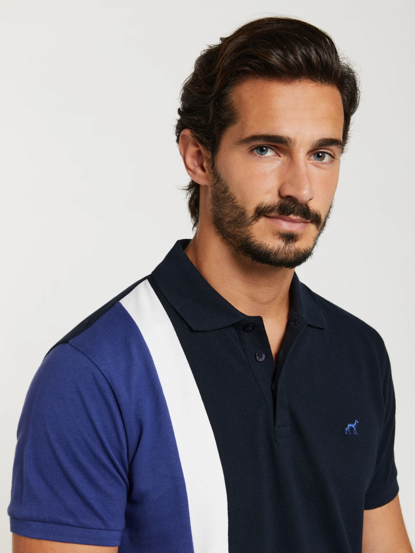 Slim fit piqué polo shirt with colour-blocking cuts - Image 2