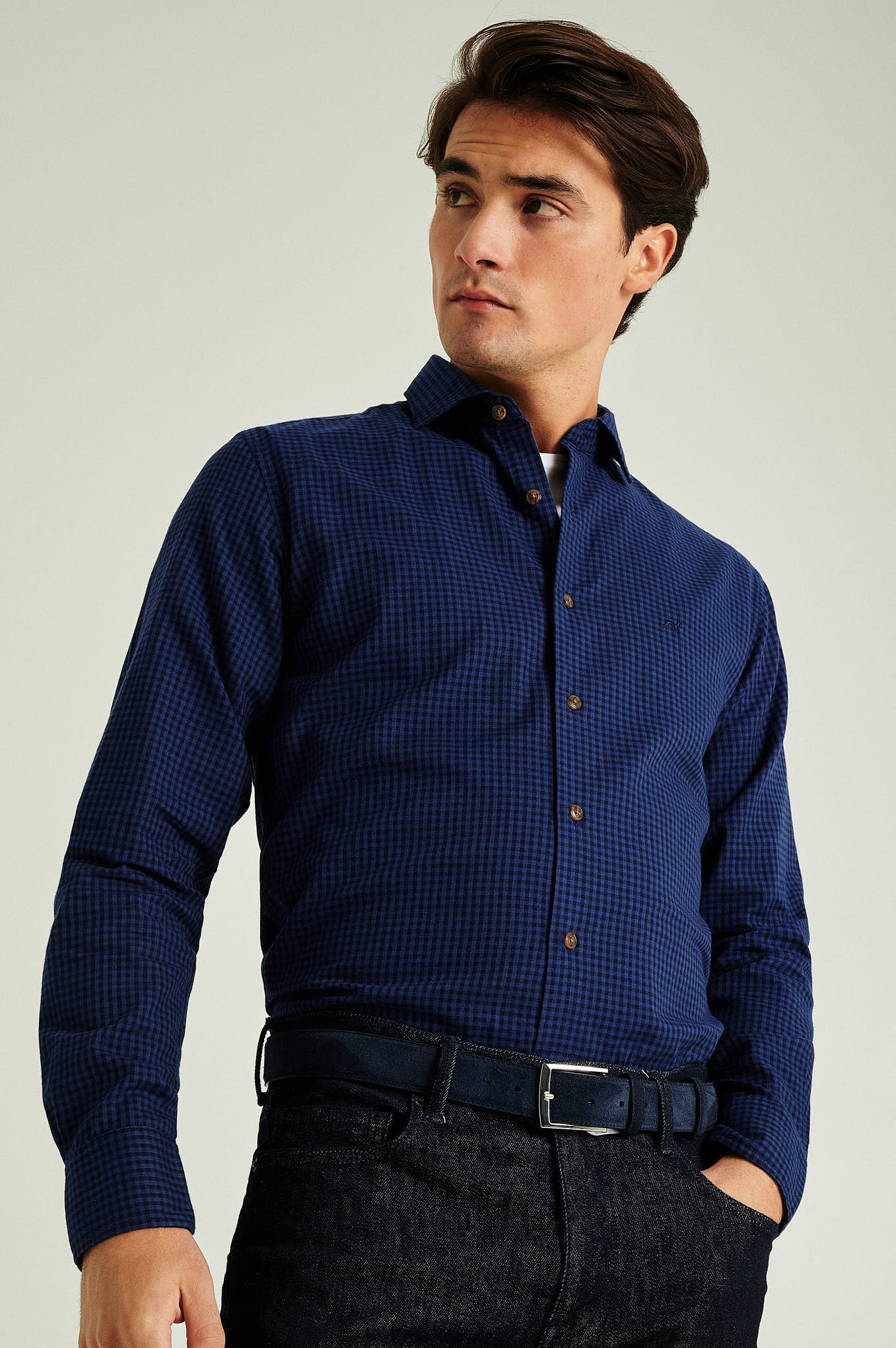 Slim Fit plaids shirt