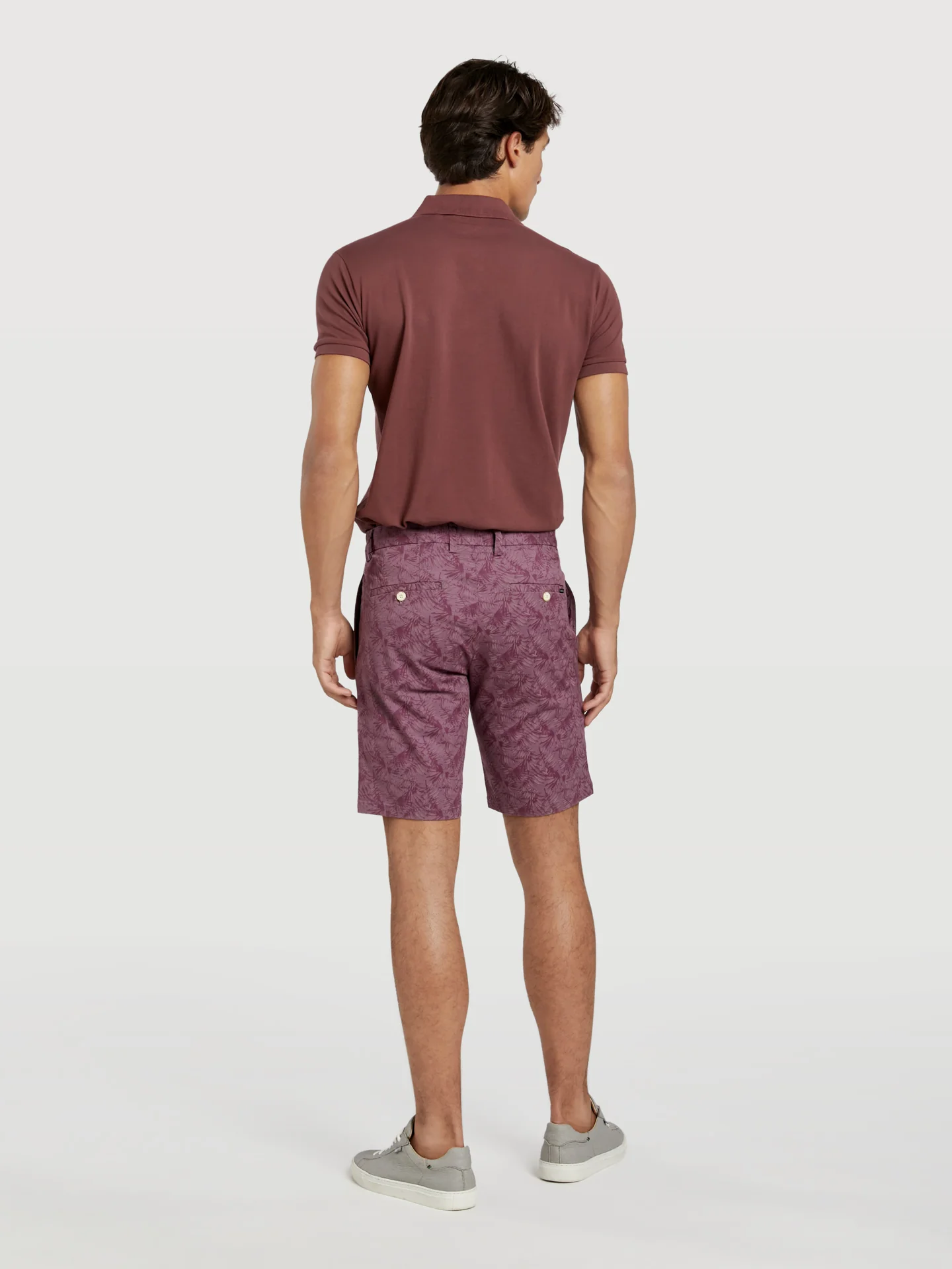 Slim fit printed bermuda shorts - Image 8