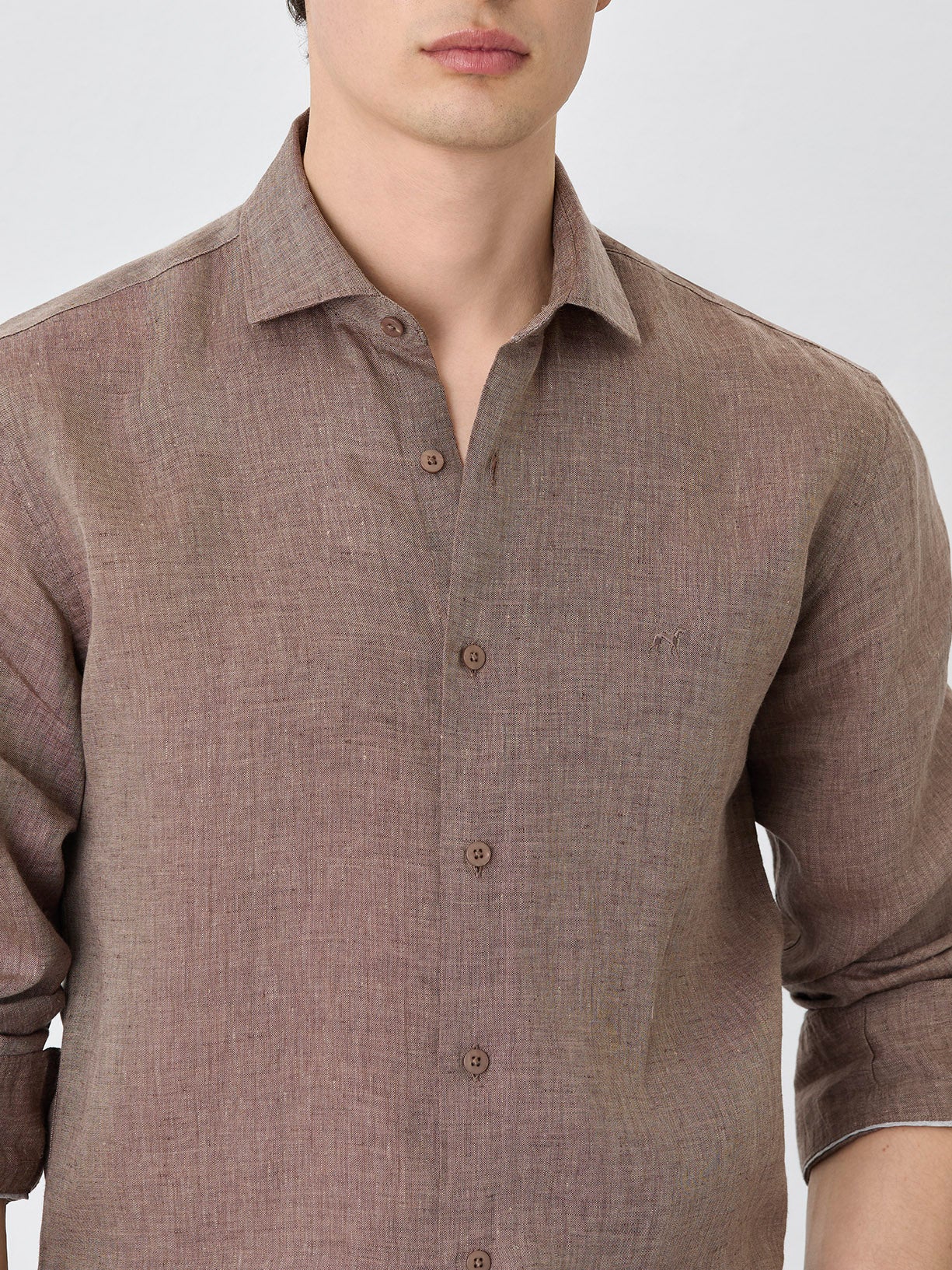 Slim Fit Shirt With Open Collar In Linen - Image 5