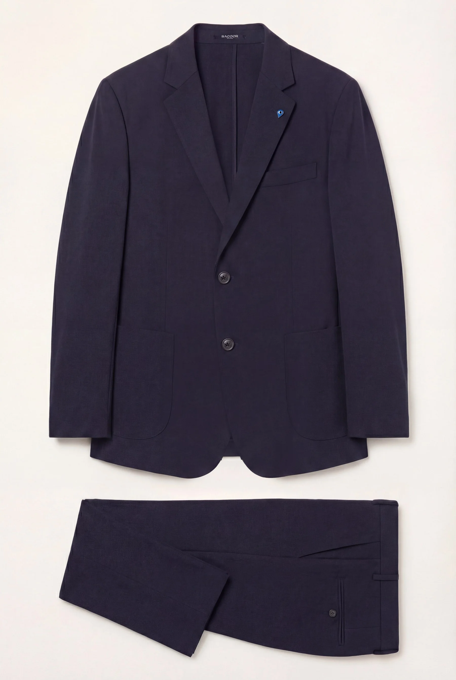 Slim fit Travel Micro Airmesh Suit - Image 3