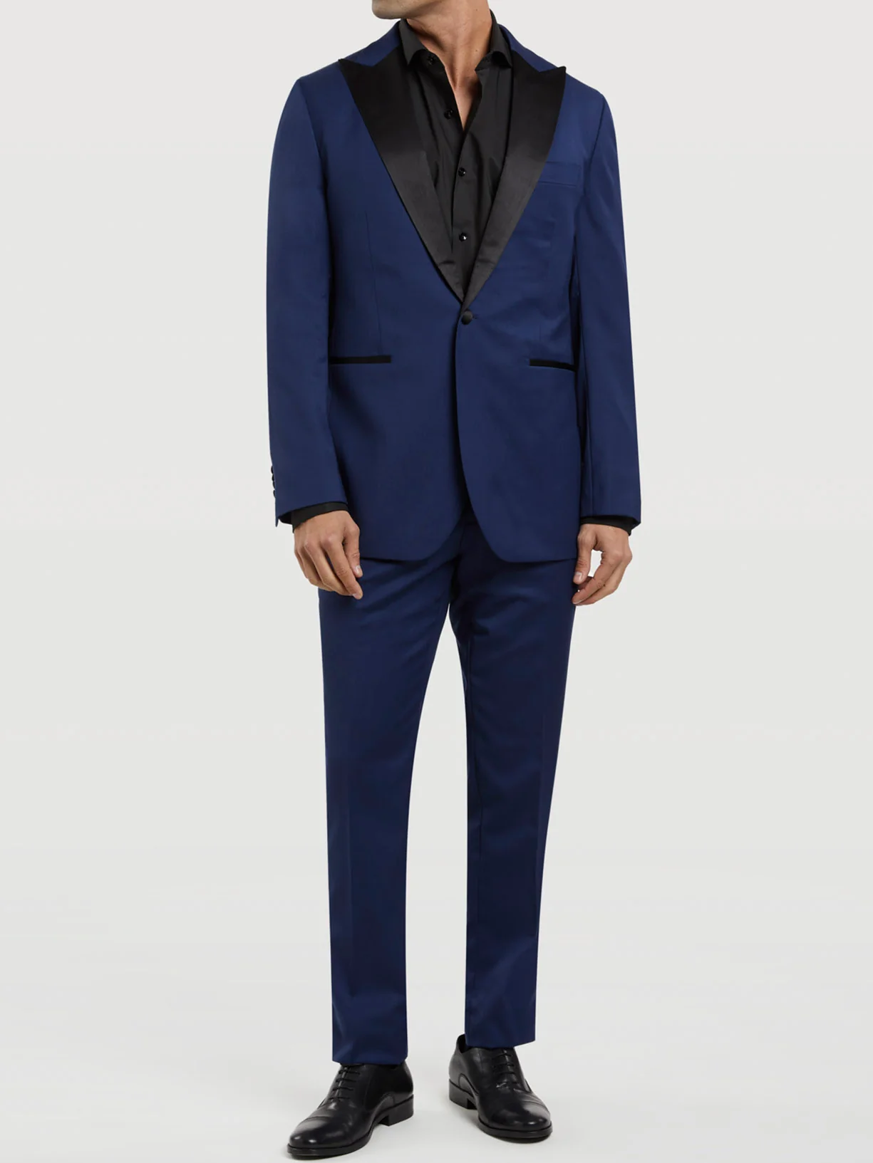 Slim Fit Tuxedo Suit