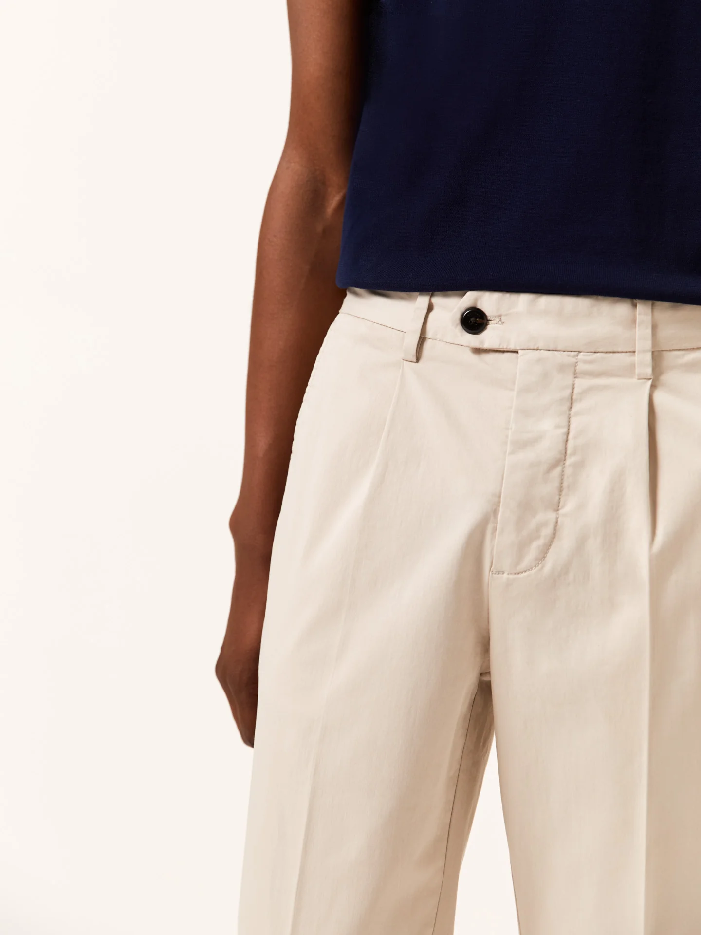 Slim fit Twill Garment Dye Casual Trousers with pleats - Image 6