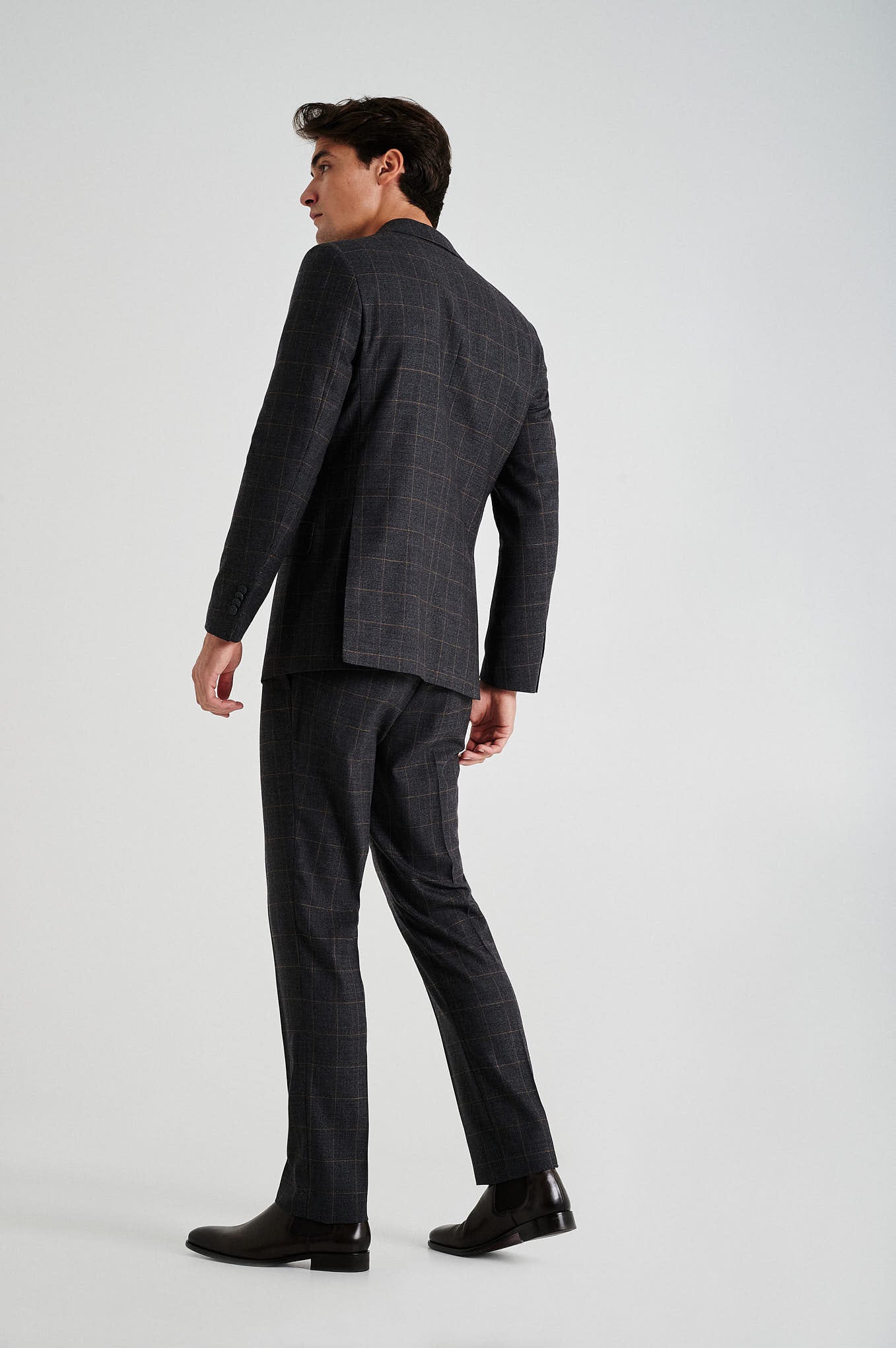 Slim fit windowpane wool suit - Image 6
