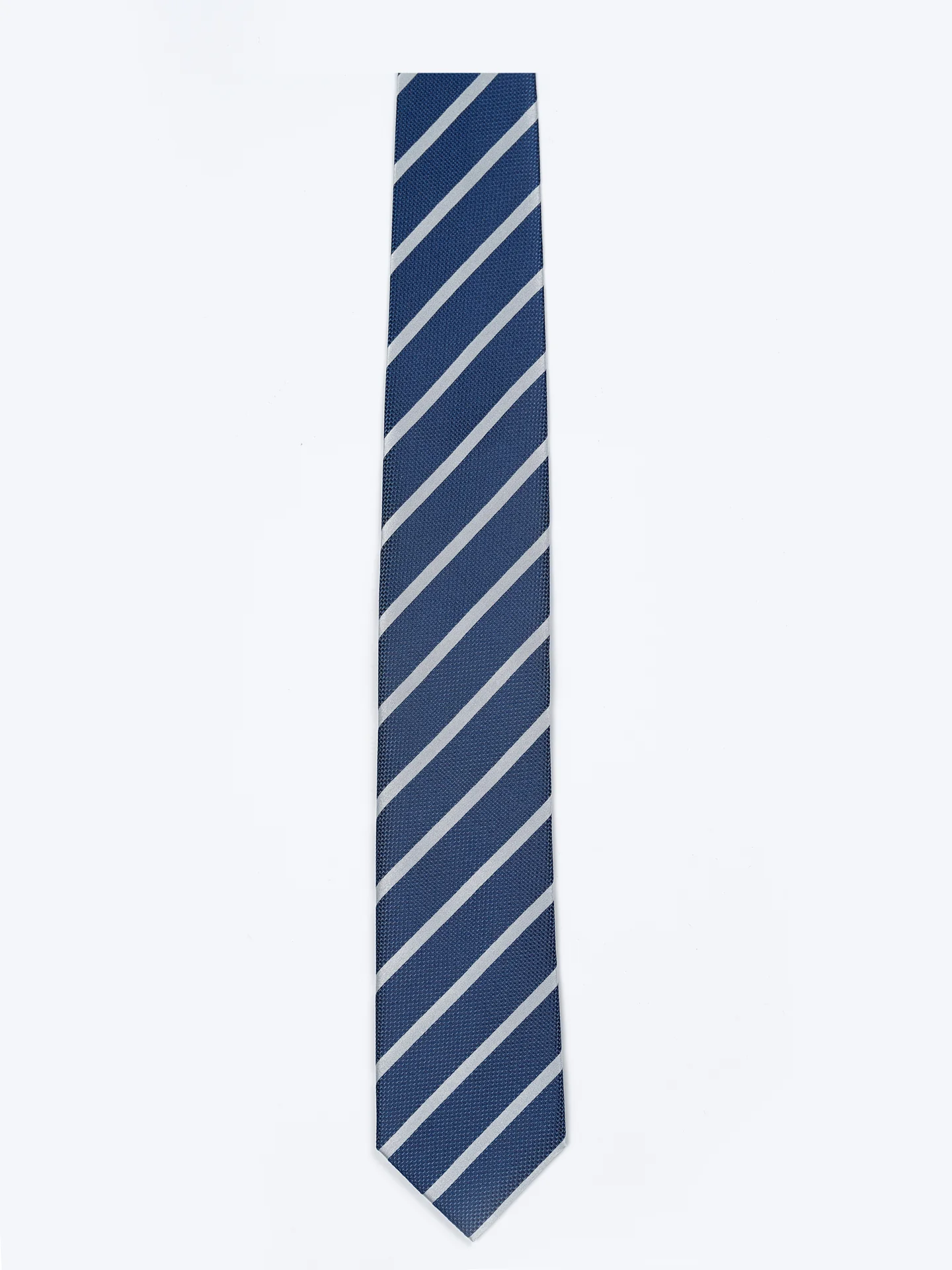 Striped Pattern 100% Silk Tie 7,5cm