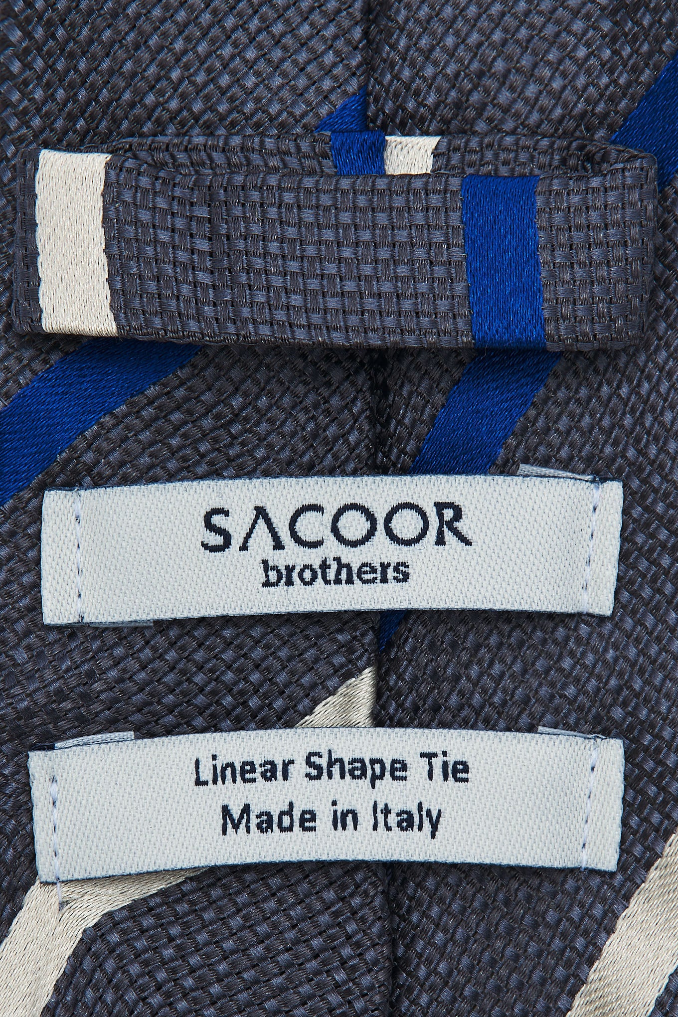 Striped Pattern Tie 100% Silk 7cm - Image 4