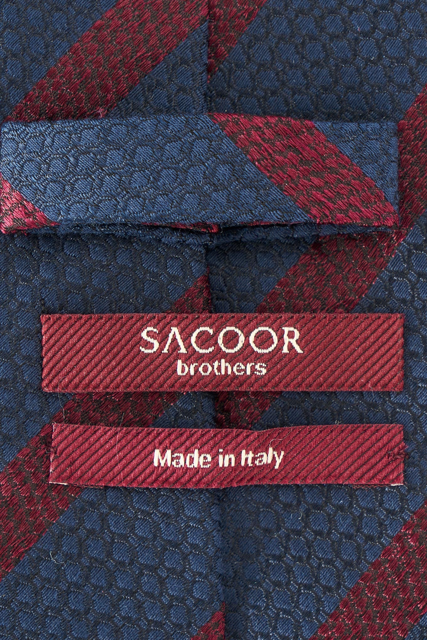 Striped Pattern Tie 100% Silk 8cm - Image 2