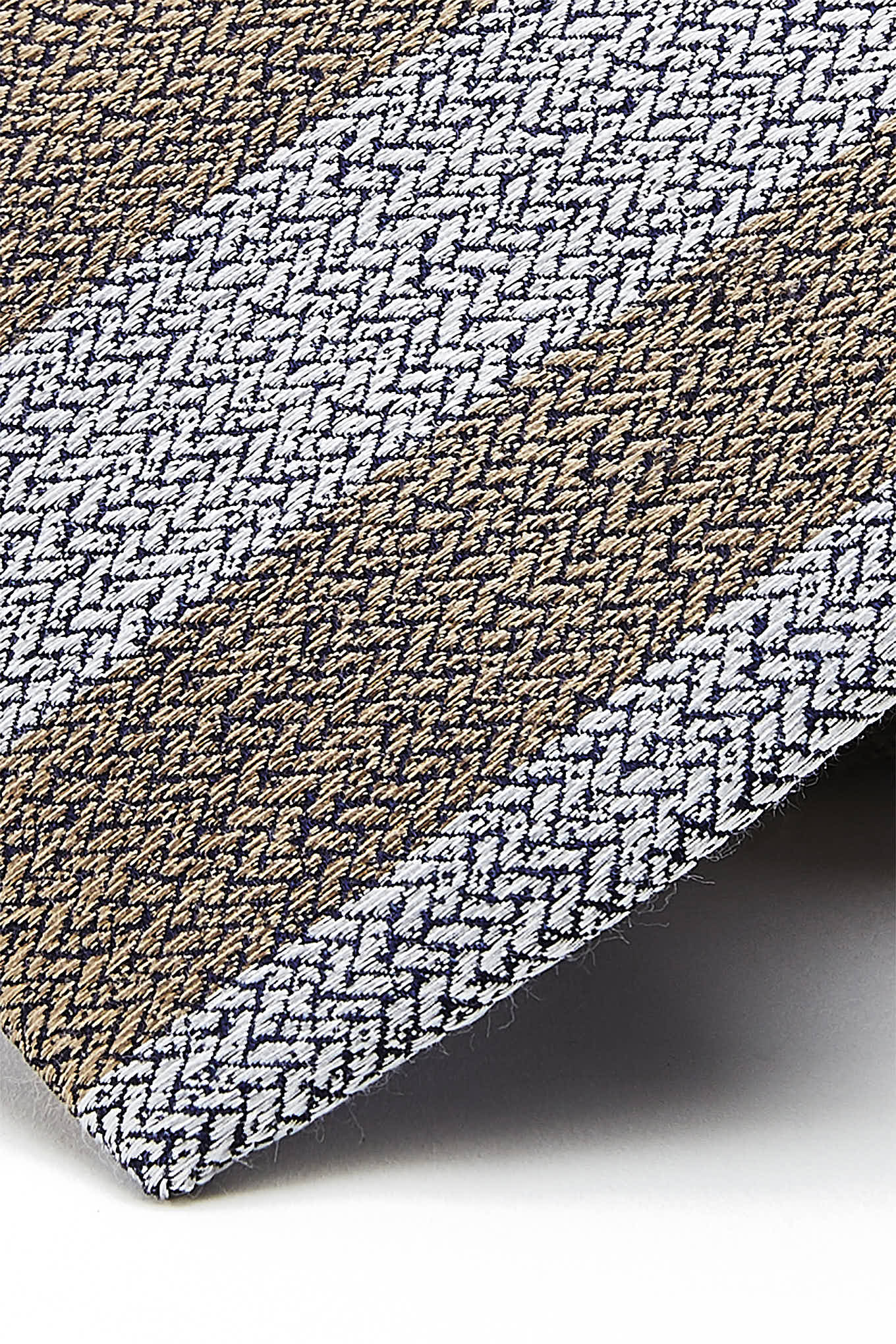 Striped Pattern Tie 100% Silk 8cm - Image 6