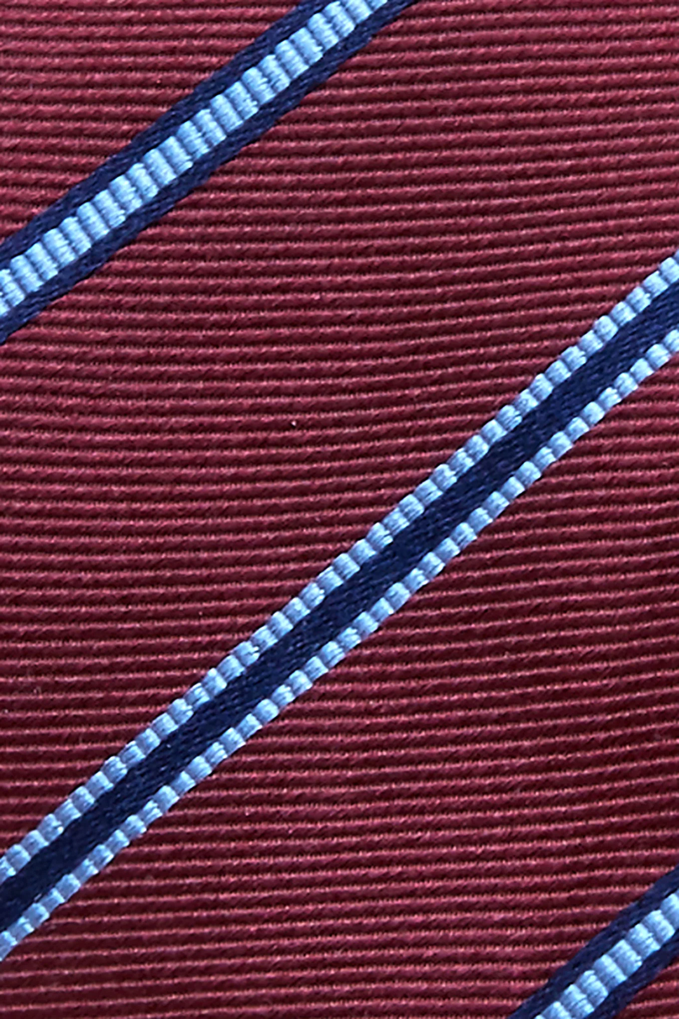Striped Pattern Tie Silk and Wool Blend 7,5cm - Image 2
