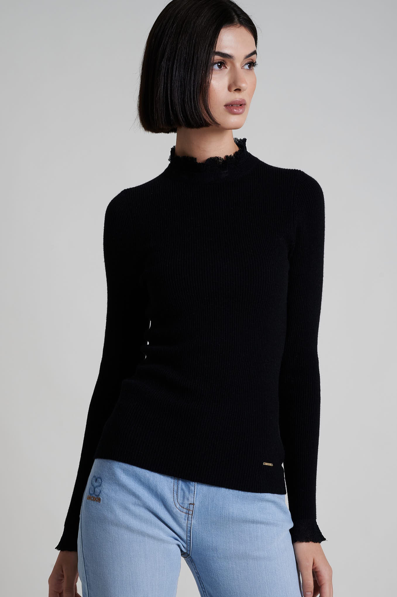 Sweater with frilled collar and cuff - Image 2