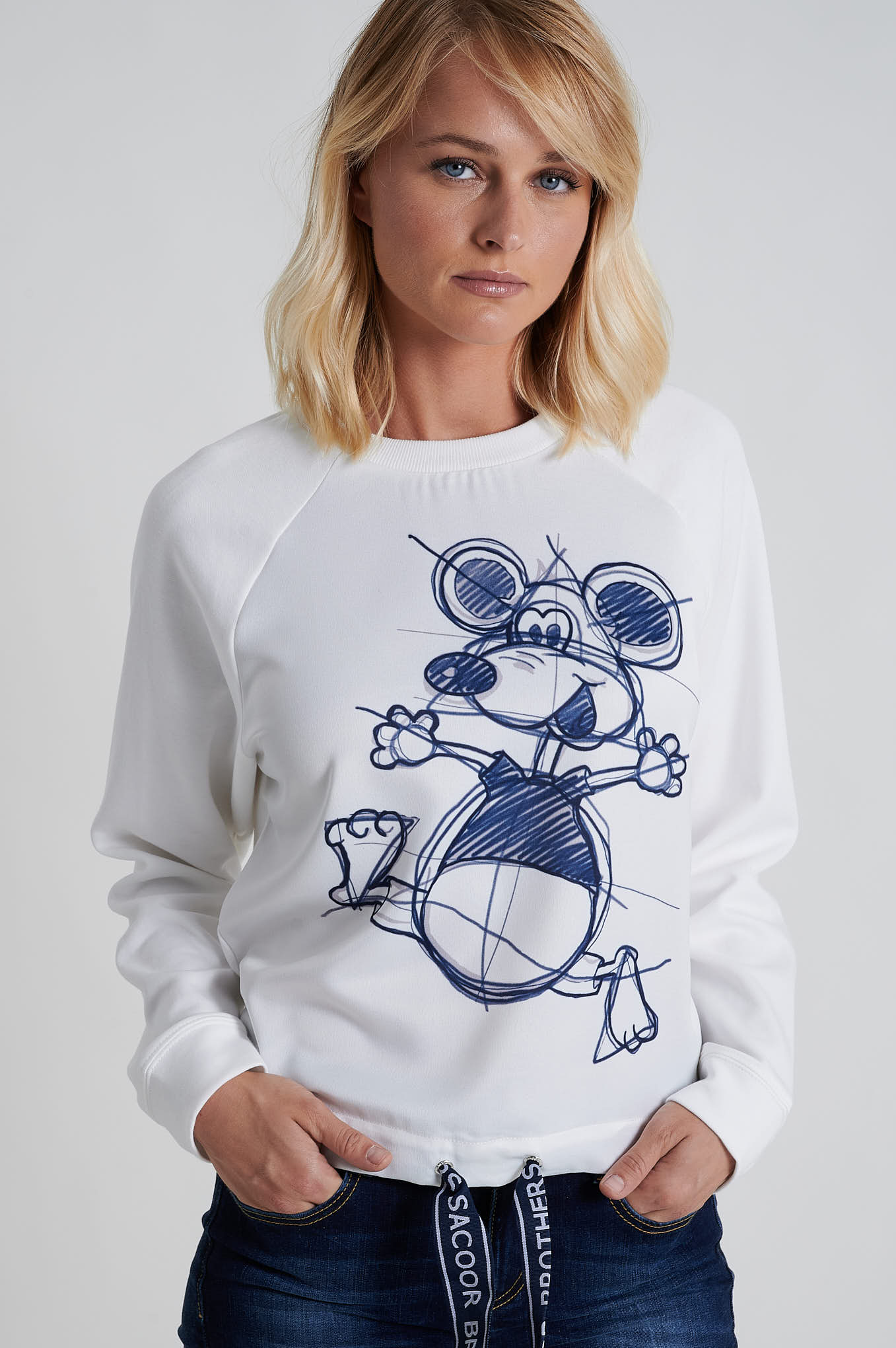 Sweatshirt with Archive design - Image 2