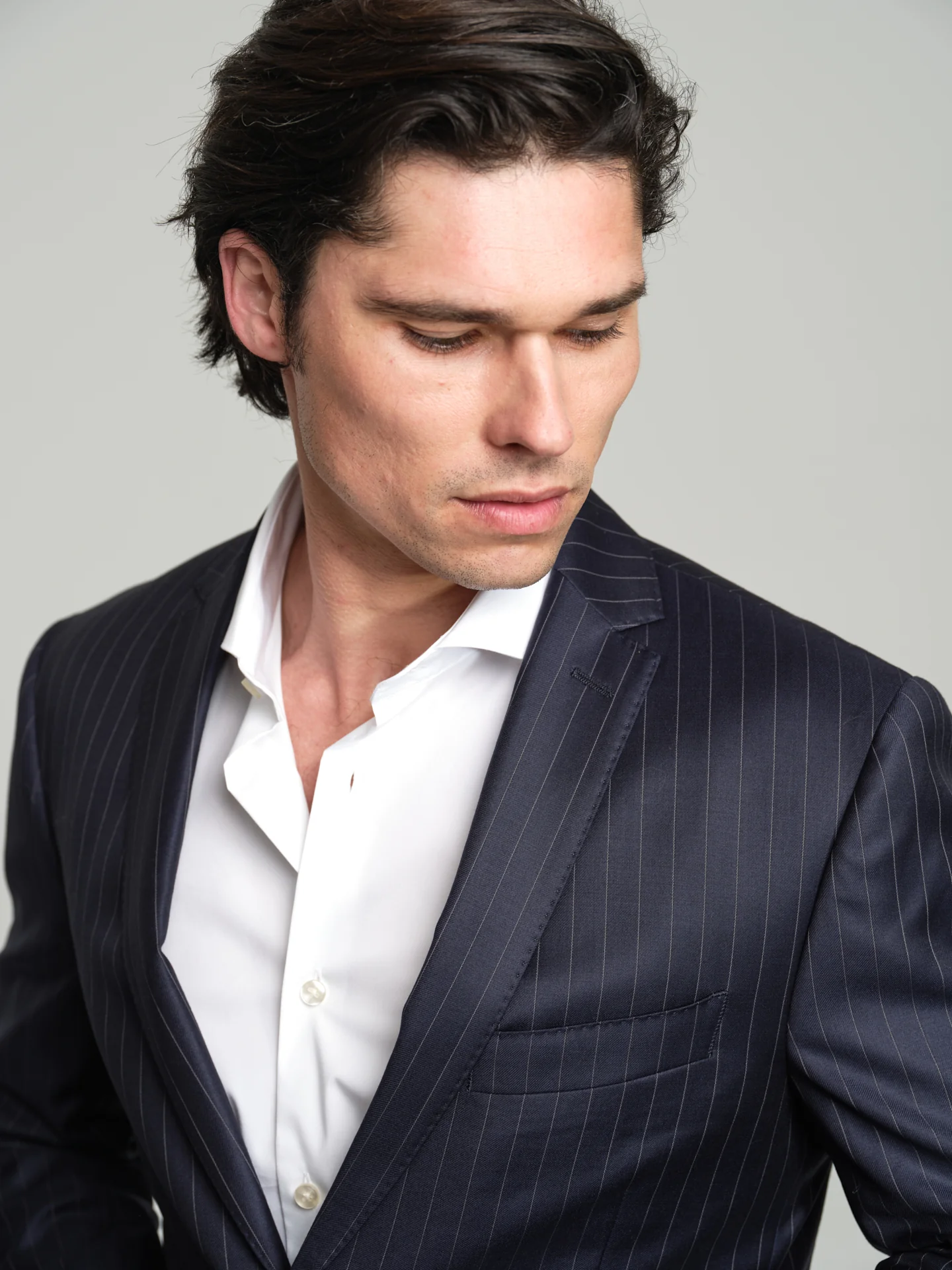 Tailored fit pinstripes suit - Image 5