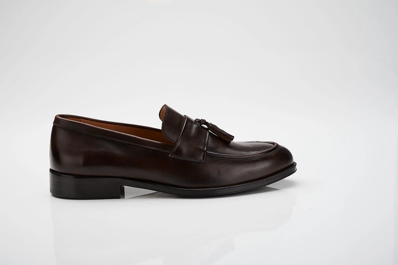 Tassel Loafer shoes in leather - Image 6