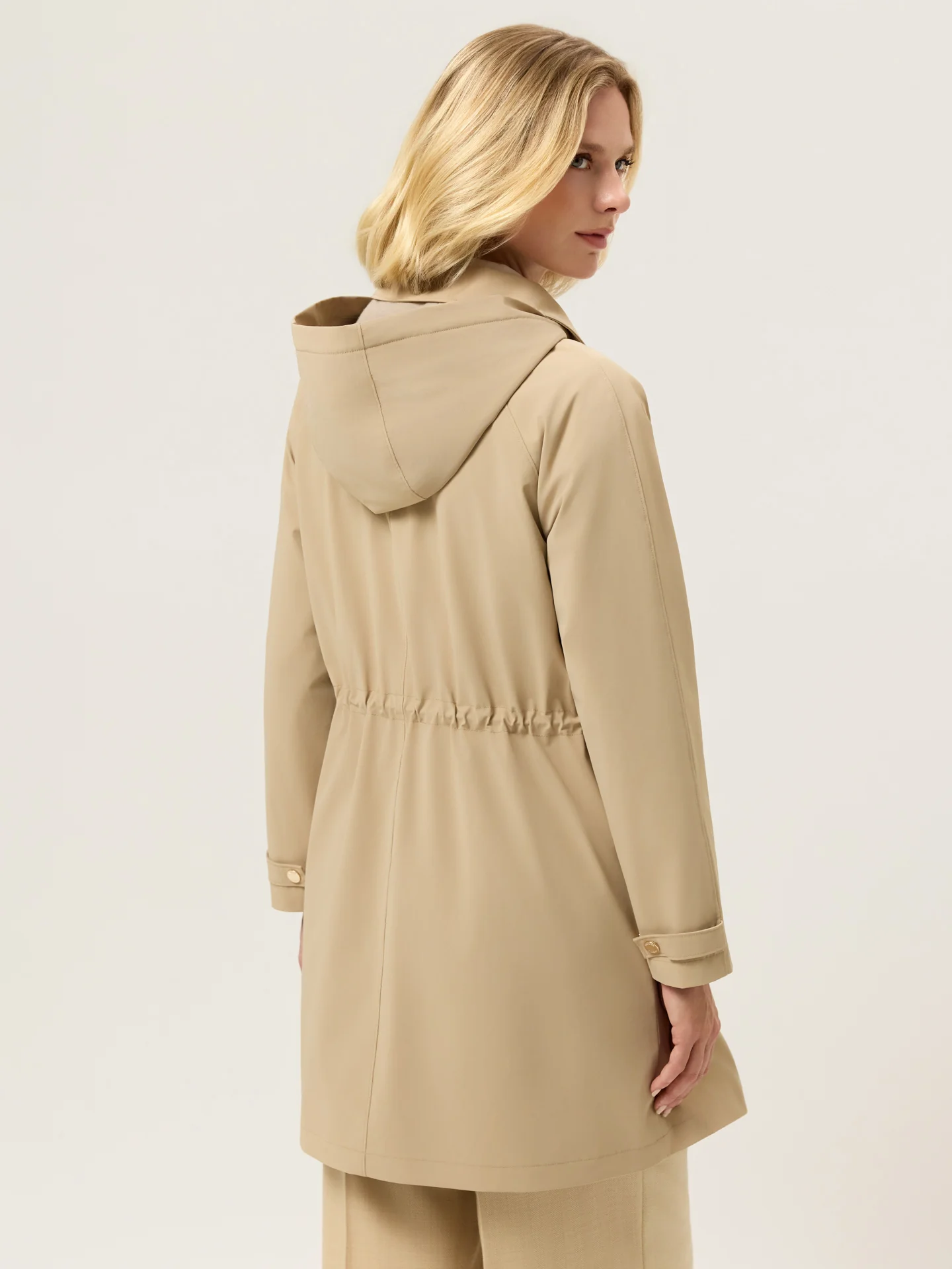 Trench With Removable Hood - Image 4