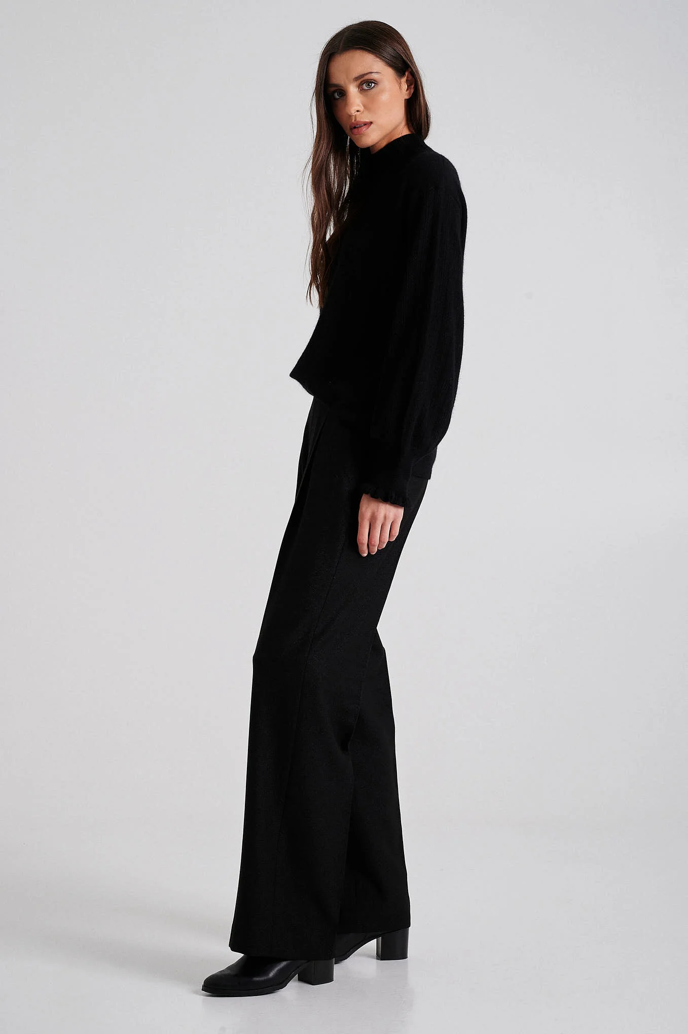 Trousers - Image 2