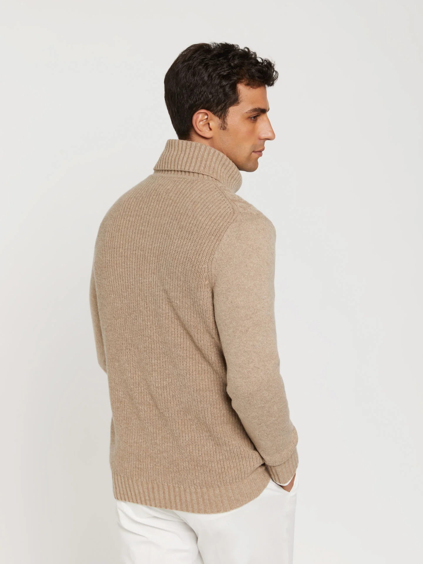 Turtle neck sweater with cables - Image 4